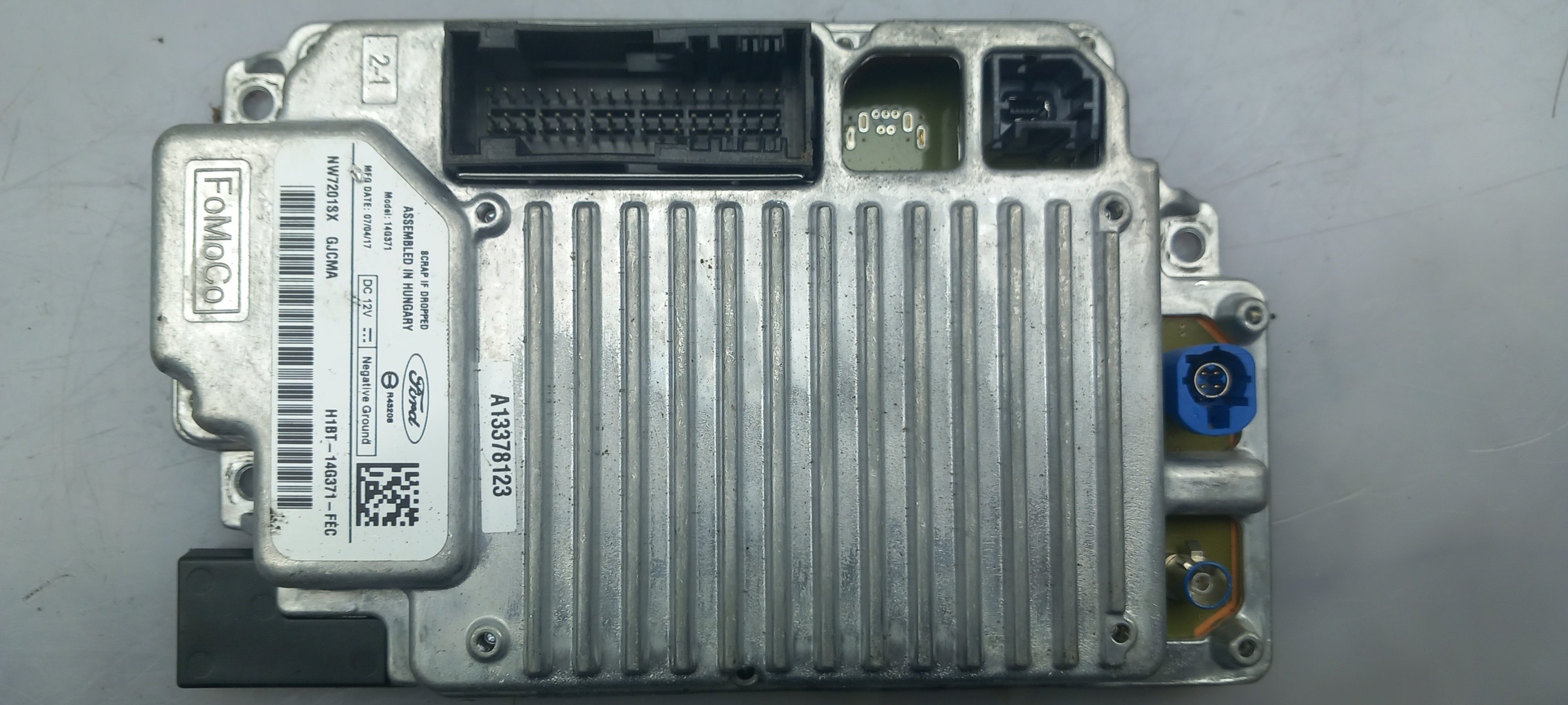 Module générique FORD Fiesta VII (HJ, HF) Imagem-2