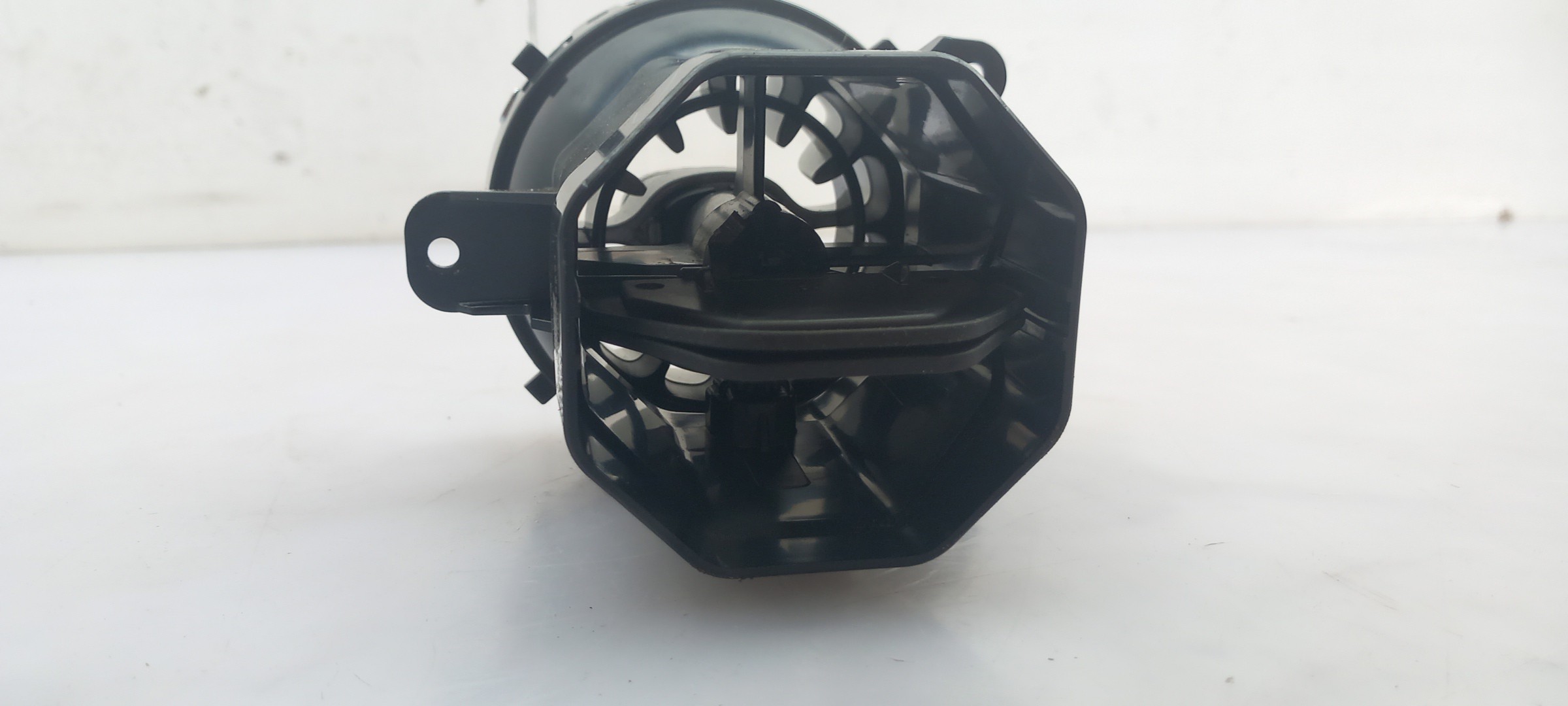 Difusor / salida de aire FORD Fiesta VII (HJ, HF) Imagem-1