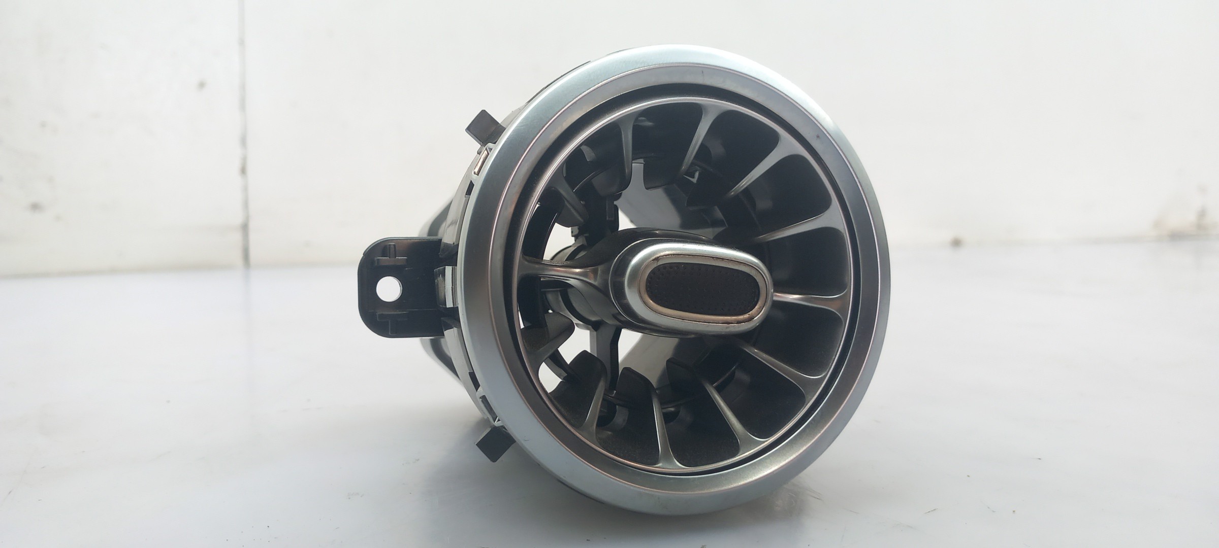 Diffuser / air vent