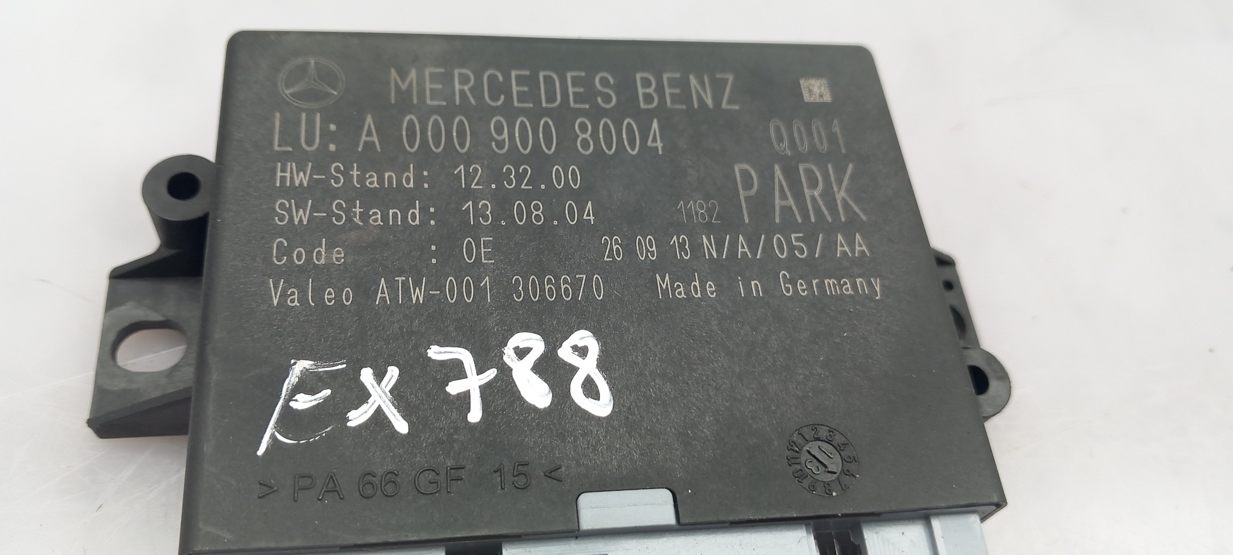 Generic Unit Module MERCEDES-BENZ Classe E (W212) Imagem-3