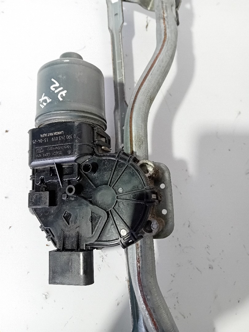 Motor limpiaparabrisas Frente ALFA ROMEO Giulietta (940_) Imagem-3