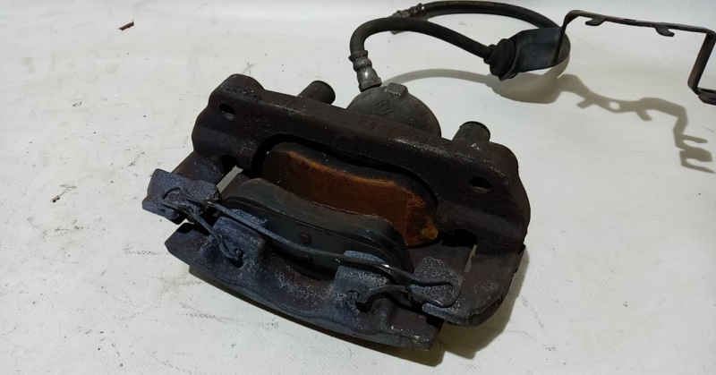 Étrier de frein avant gauche RENAULT Megane III (BZ0_) Imagem-1