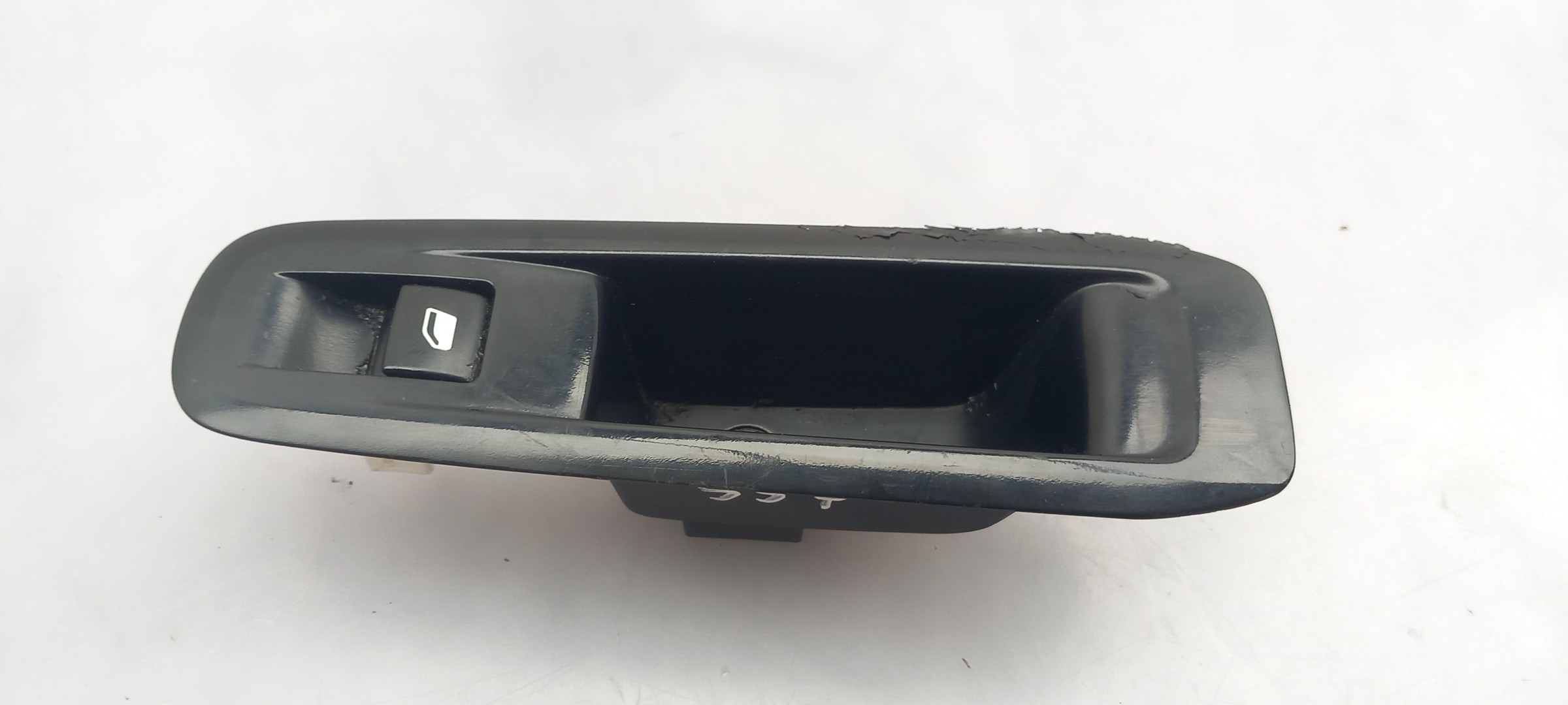 Mando / interruptor elevalunas delantero izquierdo PEUGEOT 308 SW II Imagem-3