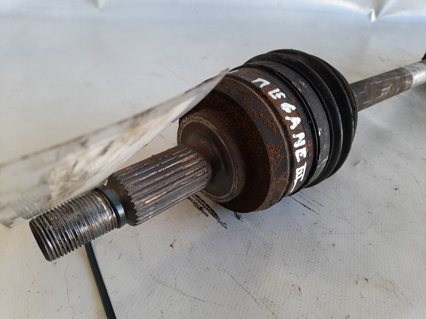 Transmission avant Droite RENAULT Megane III (BZ0_) Imagem-1