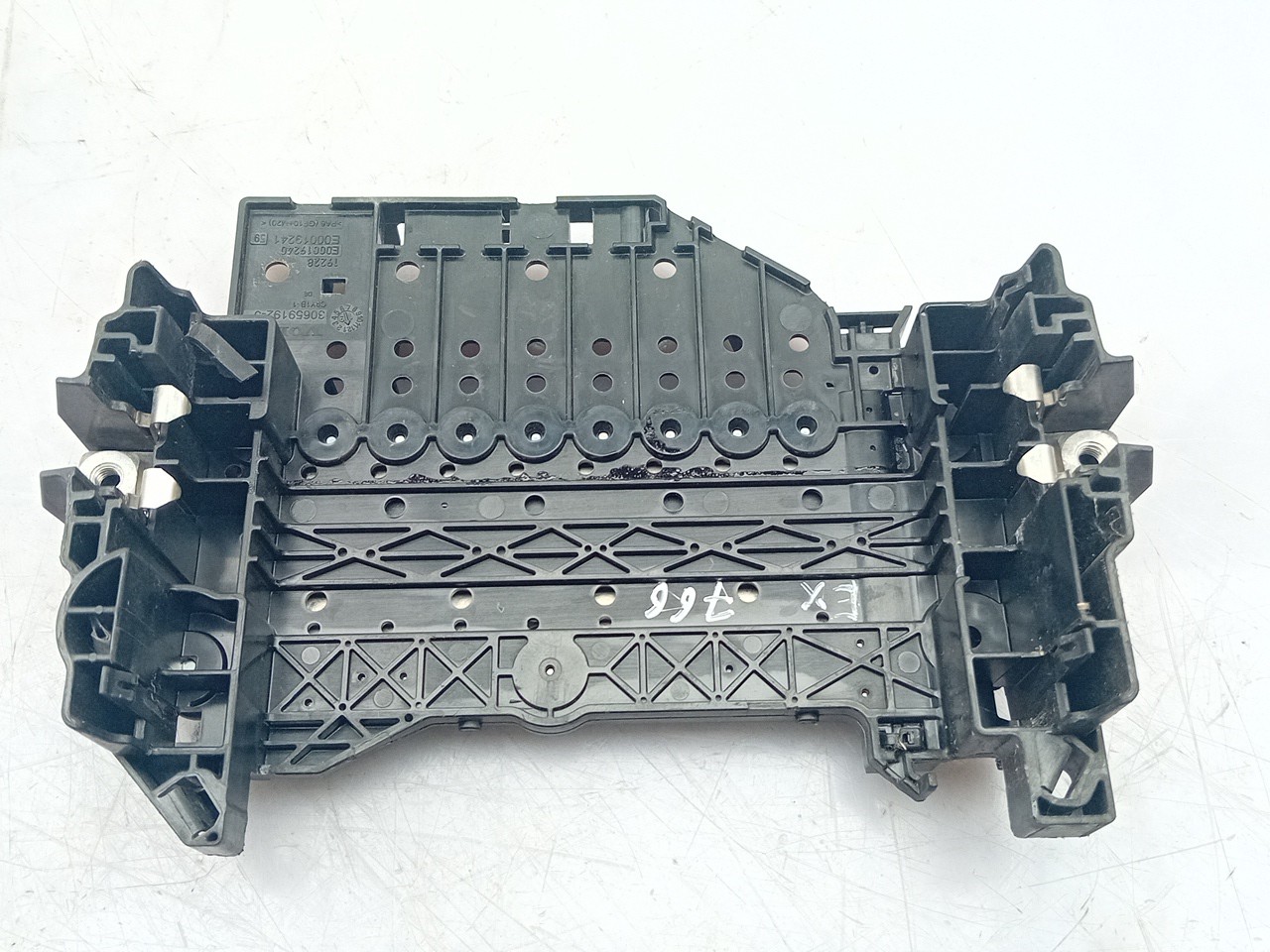 Caja fusibles / SAM / BSI VOLVO V40 Hatchback Imagem-1