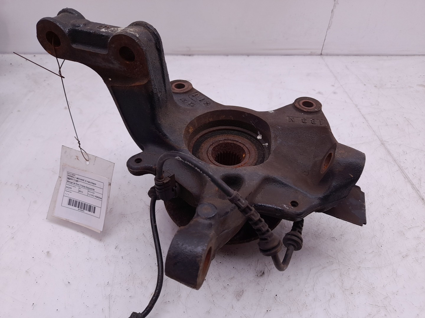 Left front steering knuckle RENAULT Megane III (BZ0_) Imagem-2