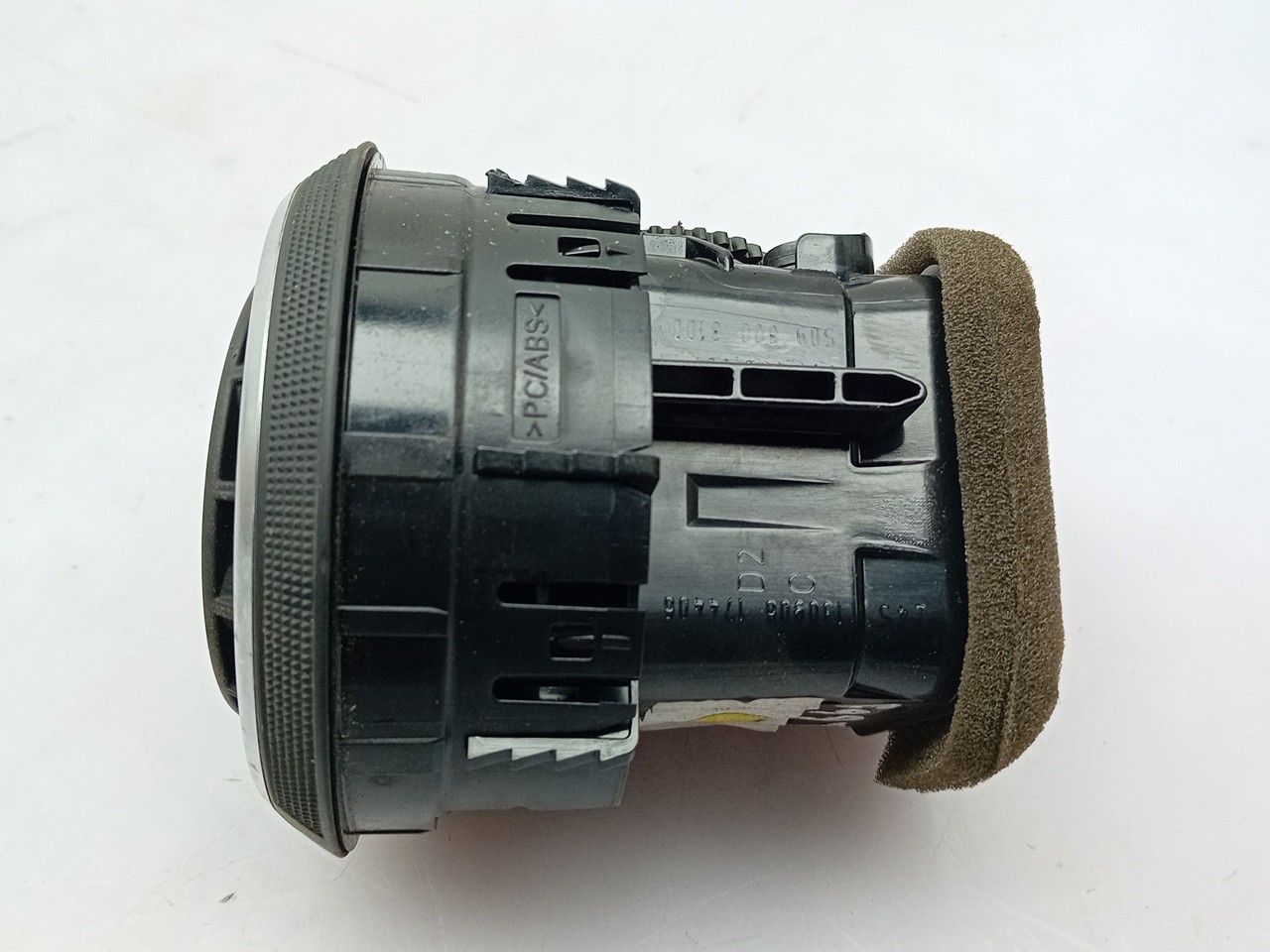 Difusor / saída de ar AUDI A3 Sportback (8VA, 8VF) Imagem-1