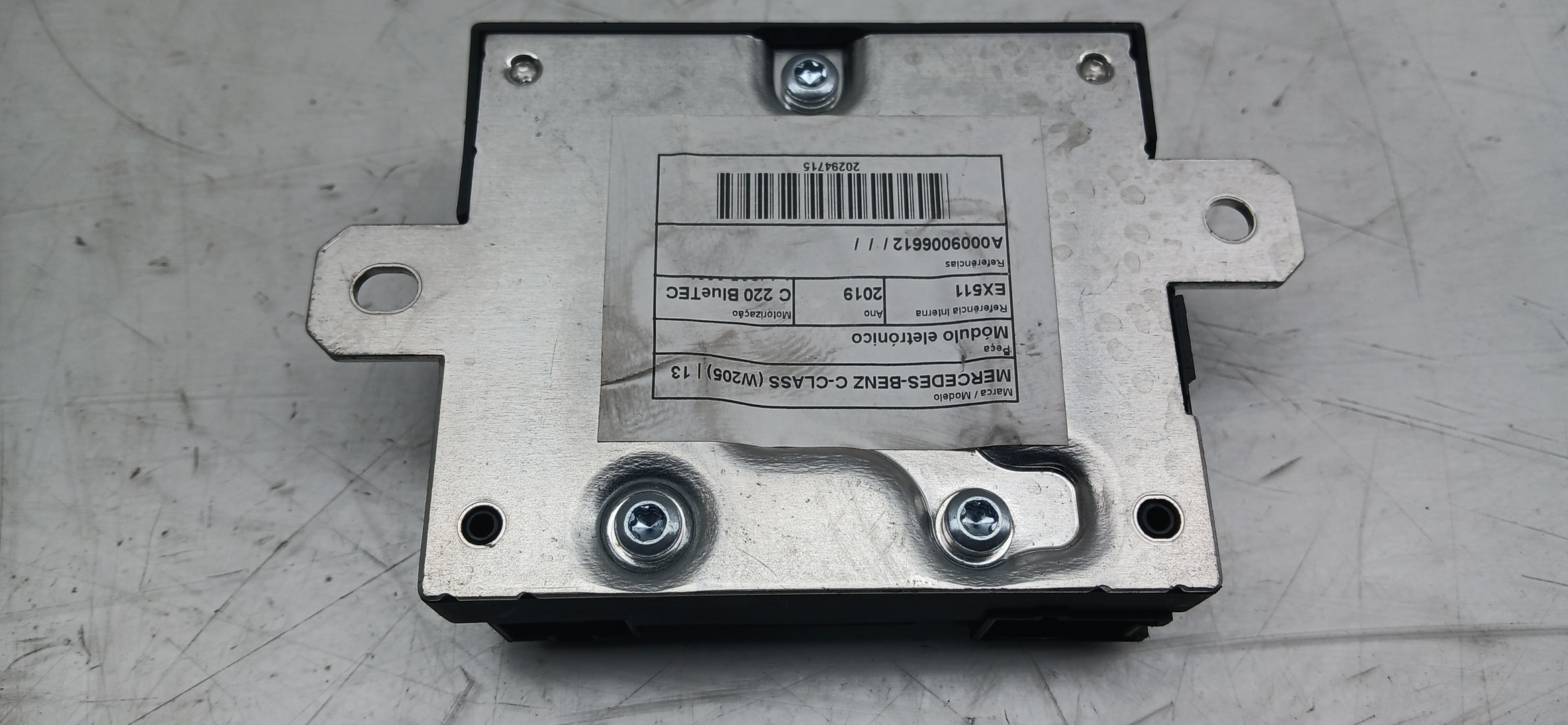 Module générique MERCEDES-BENZ Classe C (W205) Imagem-1