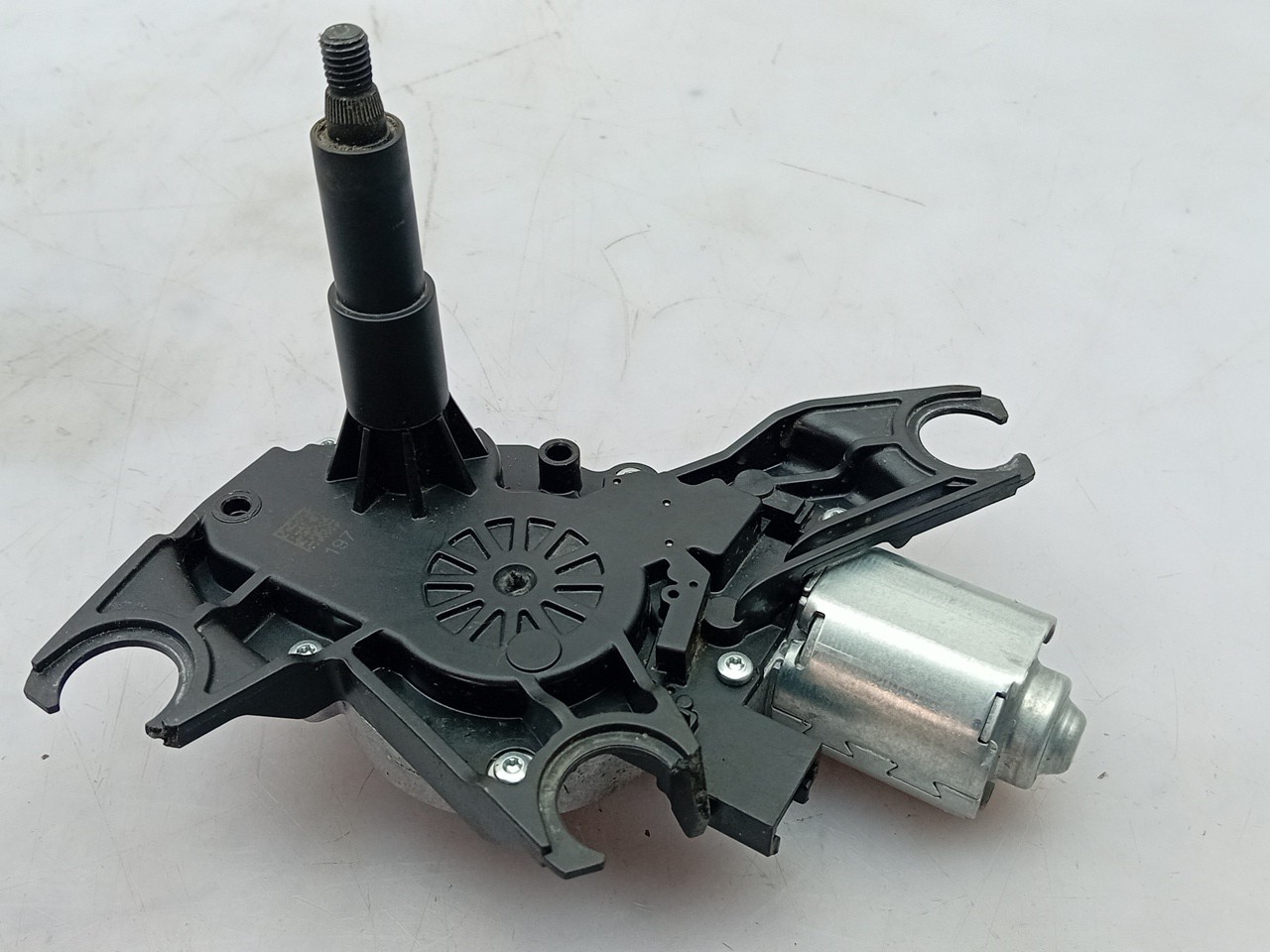 Essuie-glace moteur arrière