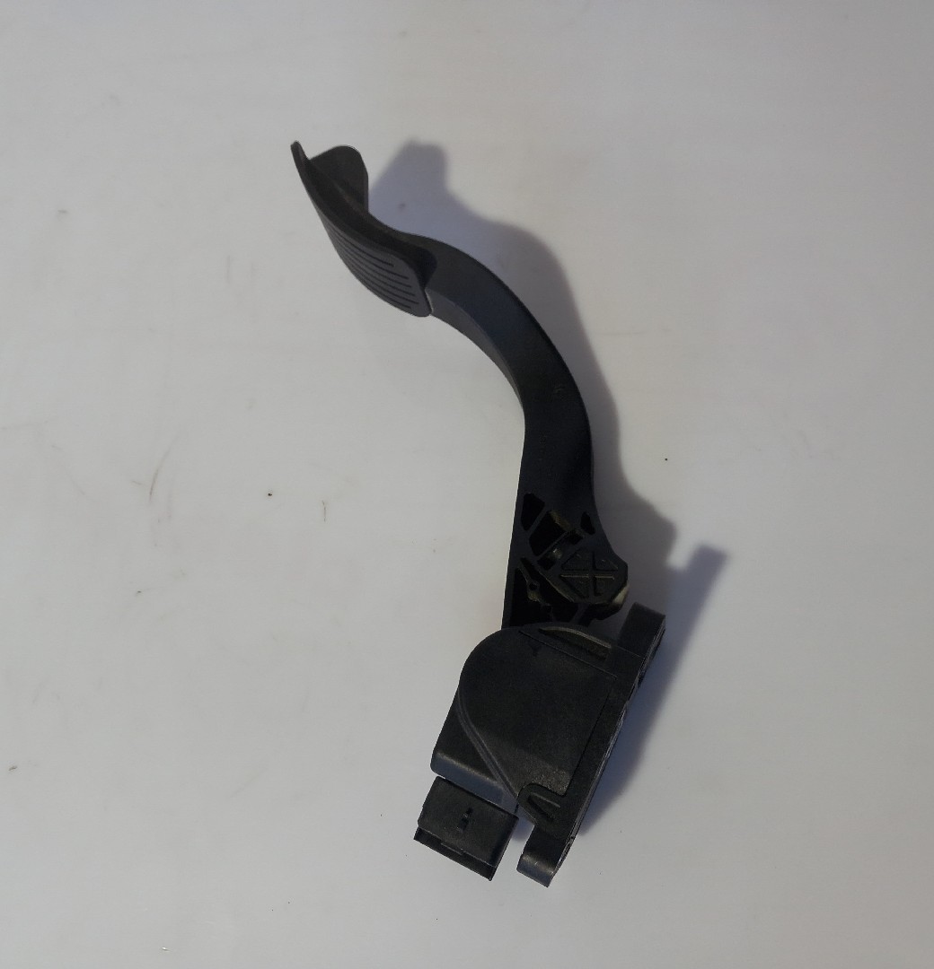Pedal do acelerador PEUGEOT 3008 I (0U_) Imagem-1