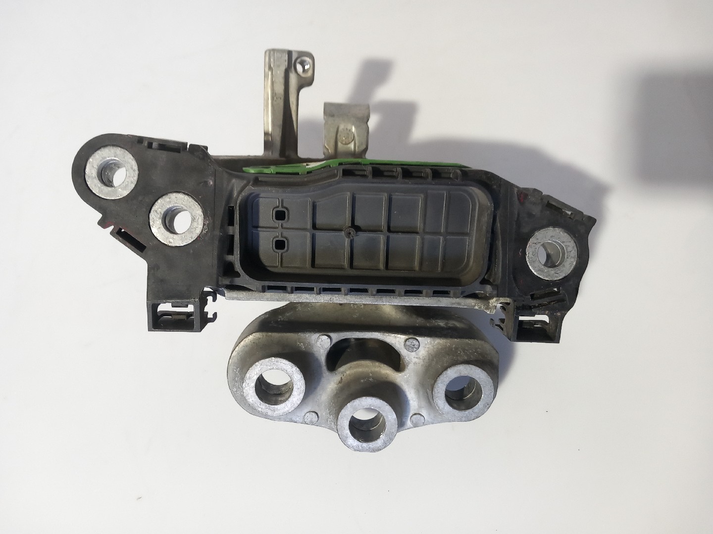 Apoio do motor OPEL Astra K Imagem-1