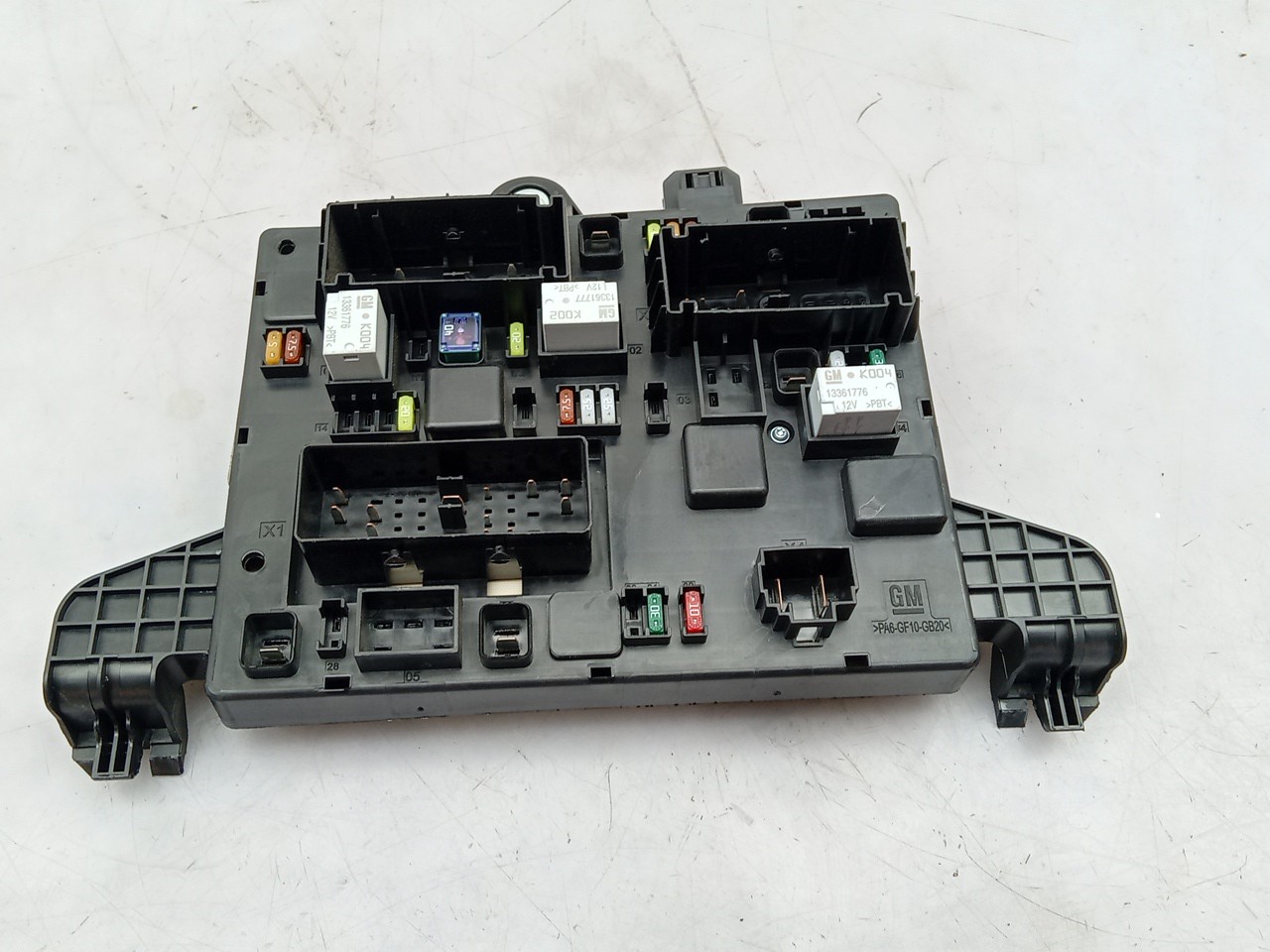 Fuse box / SAM / BSI OPEL Zafira Tourer (P12) Imagem-1