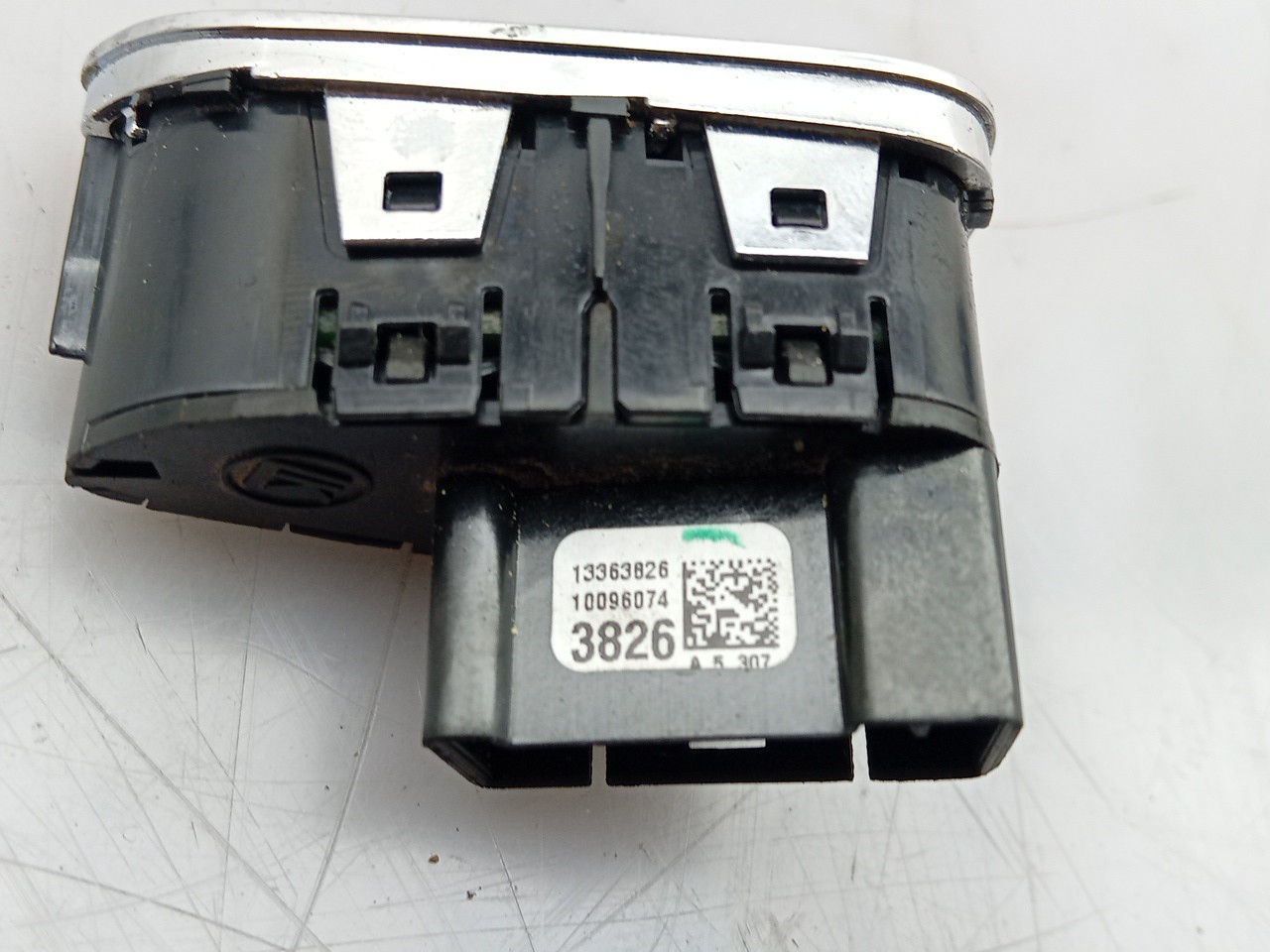 Generic Unit Module MERCEDES-BENZ Classe B (W245) Imagem-2