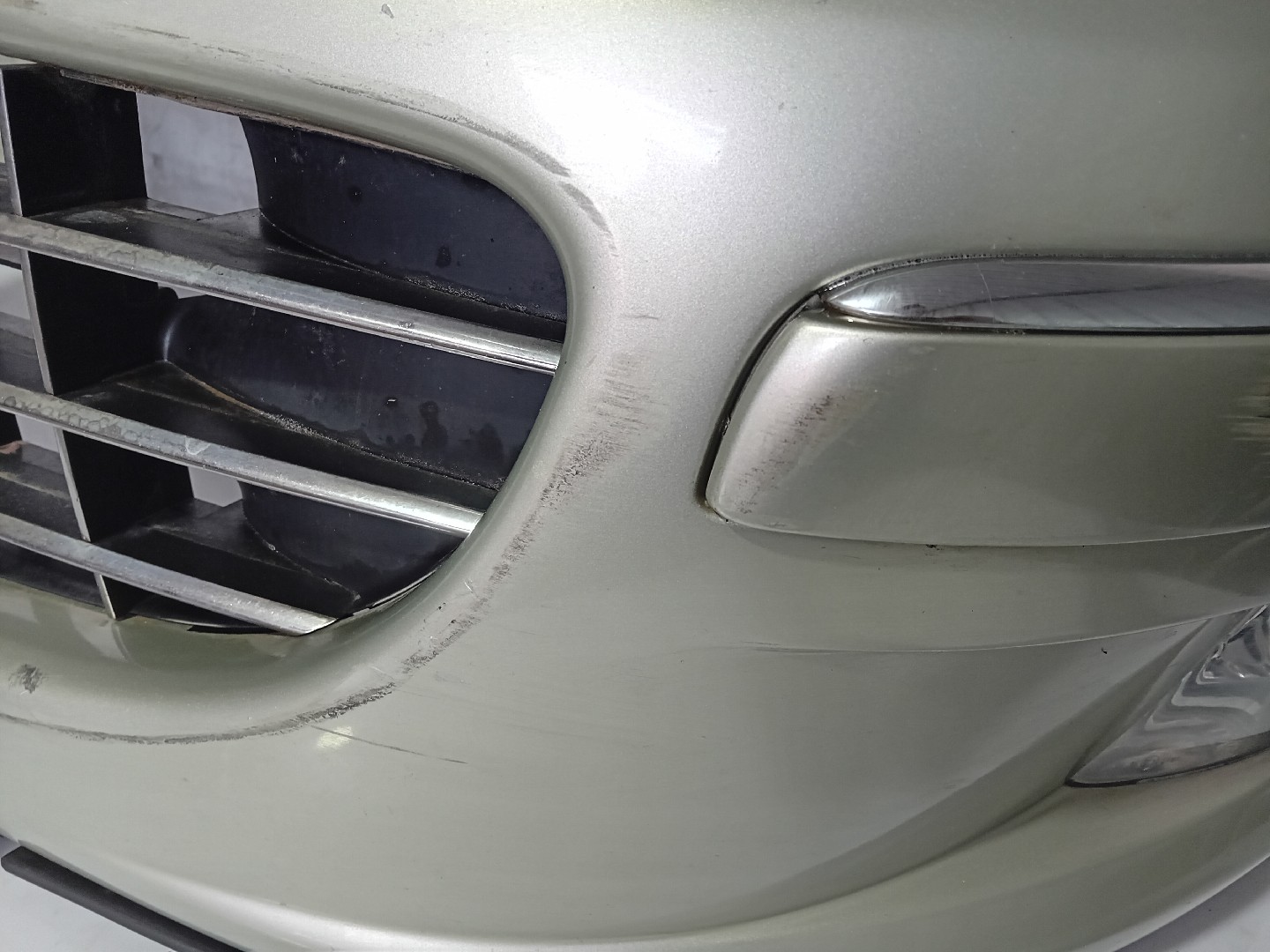 Front Bumper PEUGEOT 407 (6D_) Imagem-4