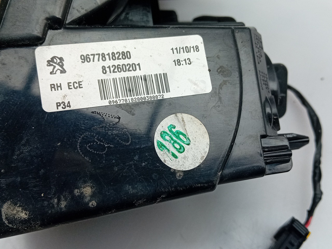 Right Tailgate light PEUGEOT 308 II Imagem-3