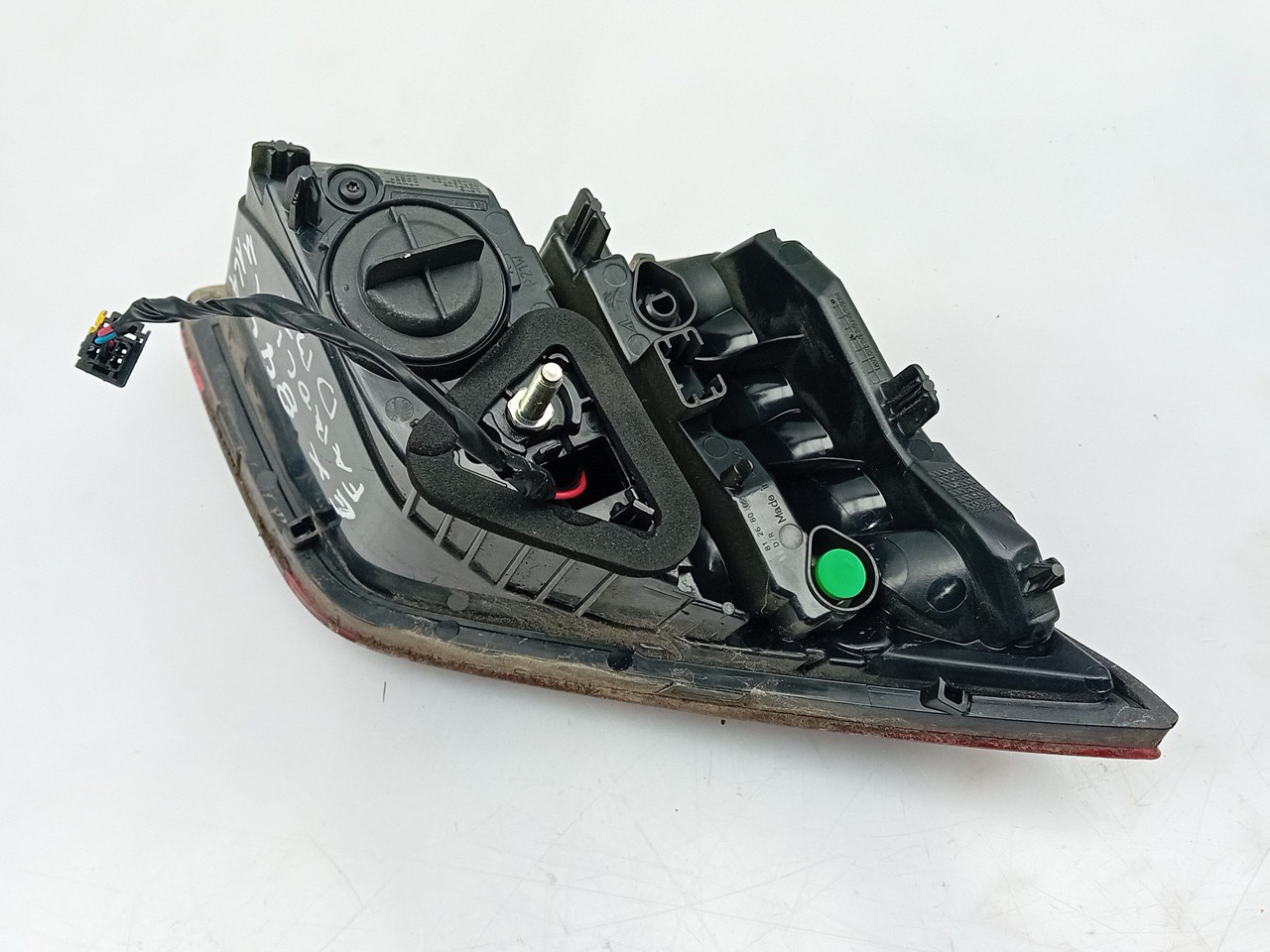 Right Tailgate light PEUGEOT 308 II Imagem-2