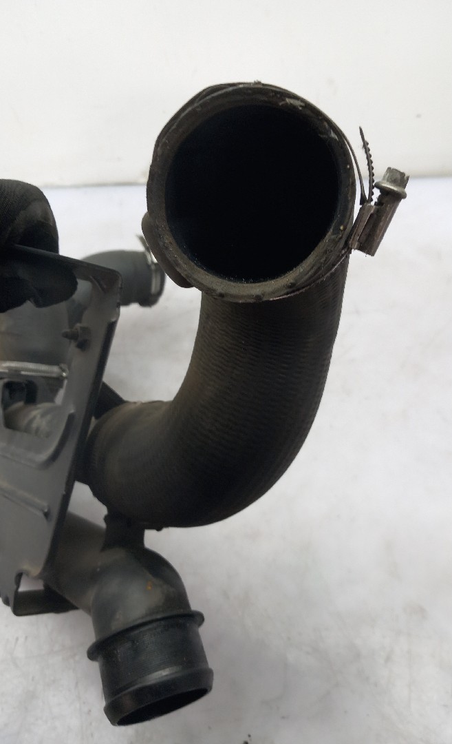 Tubo intercooler PEUGEOT 407 (6D_) Imagem-2