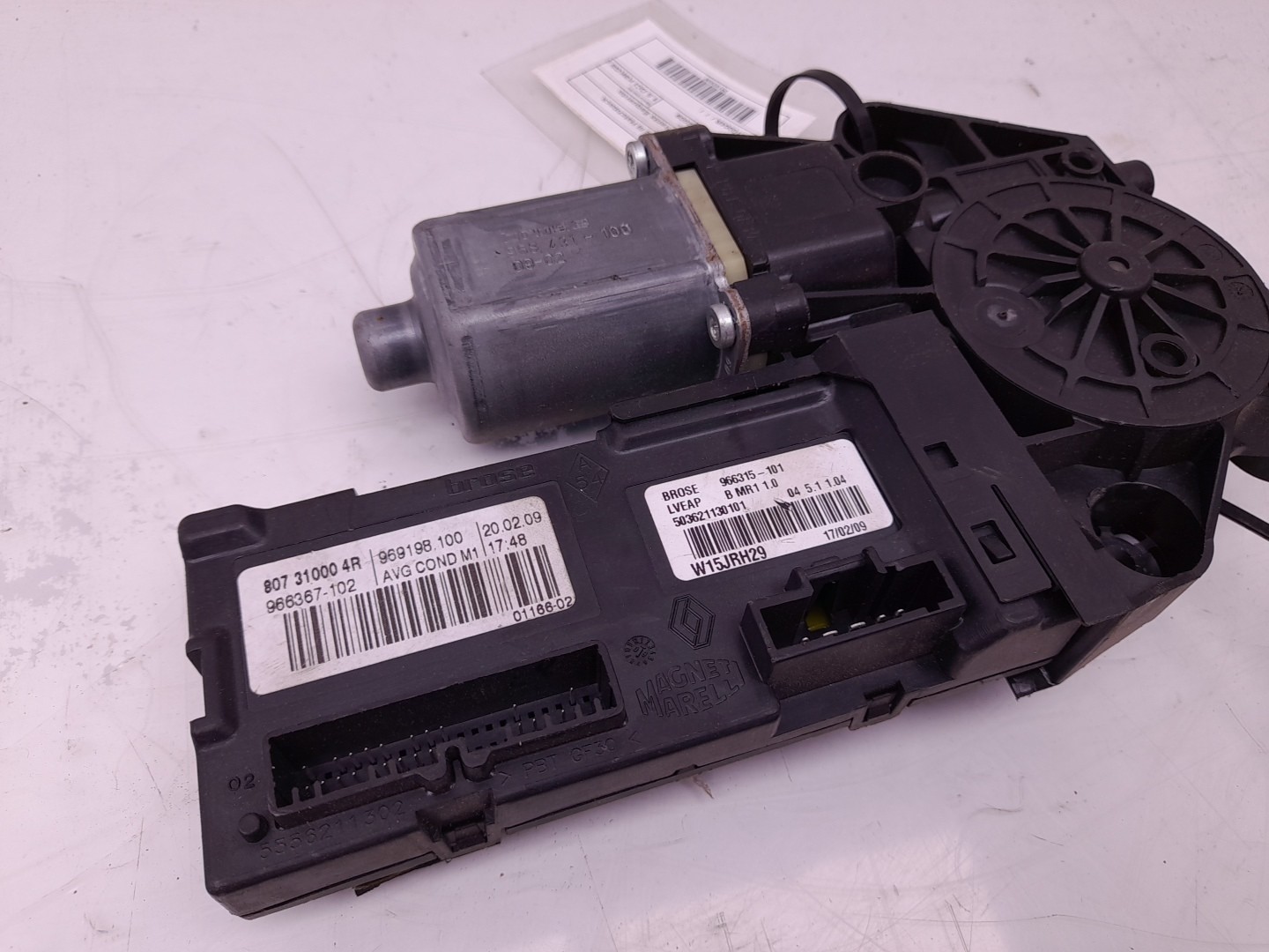 Front Left Window Motor RENAULT Megane III (BZ0_) Imagem-2