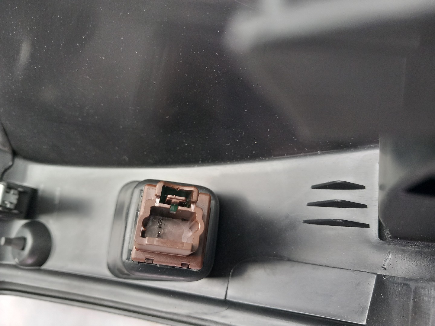 Glove Box / Compartment PEUGEOT 2008 I (CU_) Imagem-3