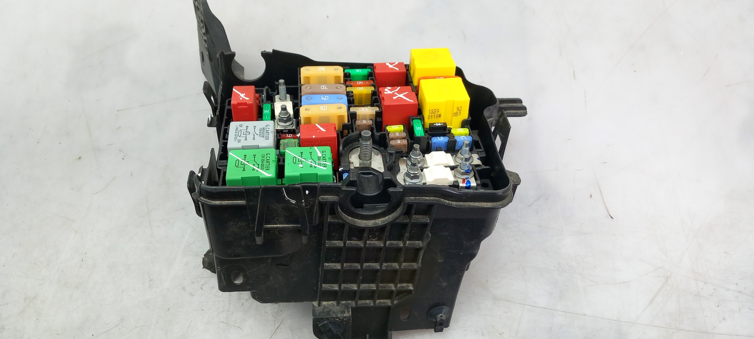 Caja fusibles / SAM / BSI PEUGEOT 2008 I (CU_) Imagem-5