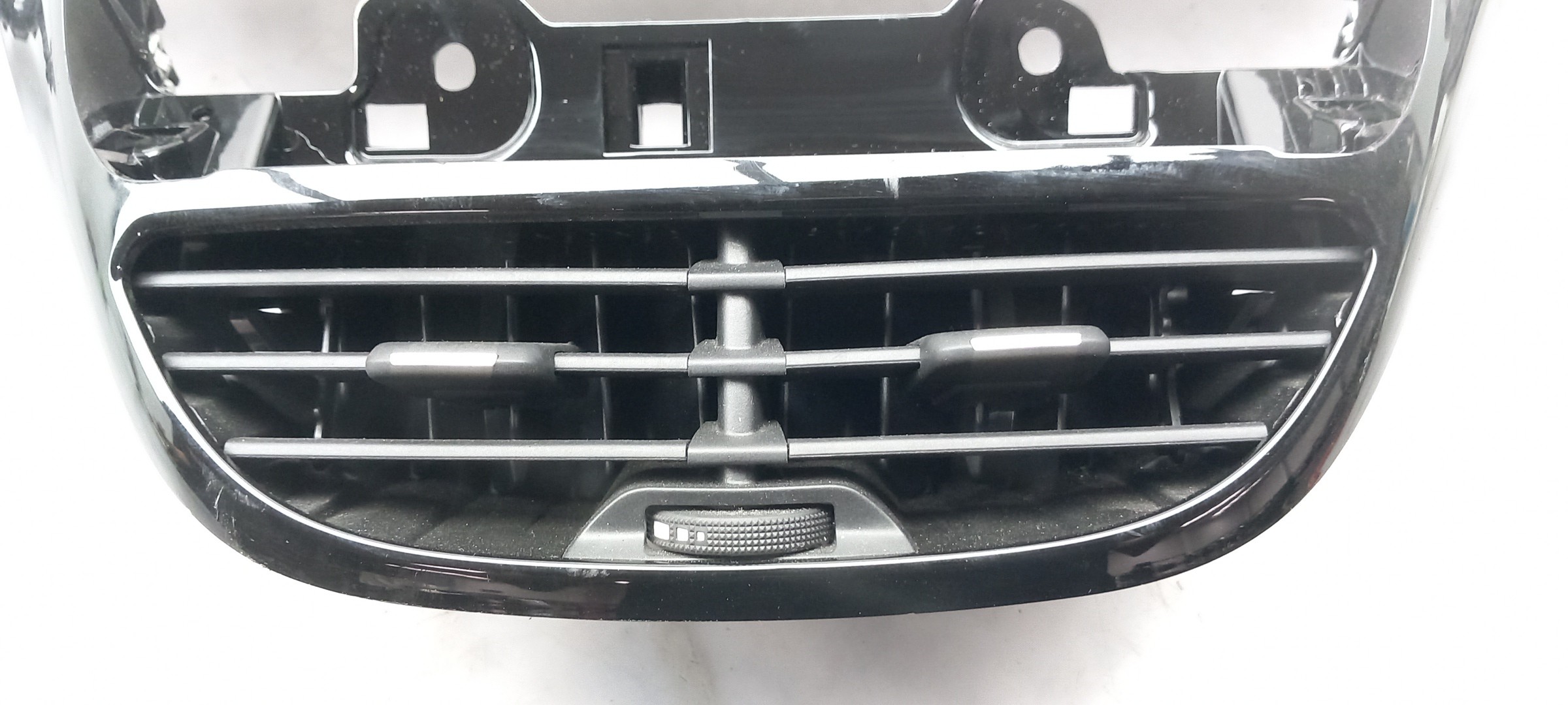 Panneau revêtement console centrale / radio PEUGEOT 2008 I (CU_) Imagem-2