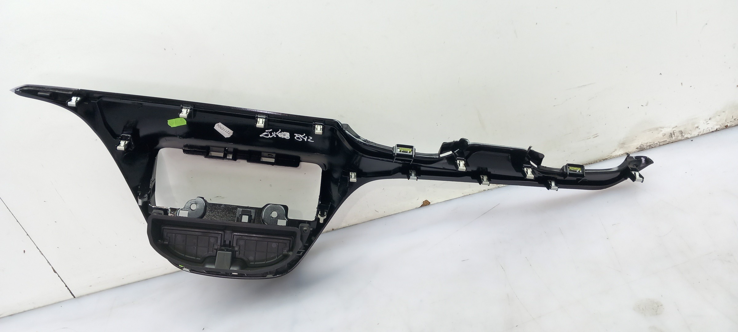 Panneau revêtement console centrale / radio PEUGEOT 2008 I (CU_) Imagem-1