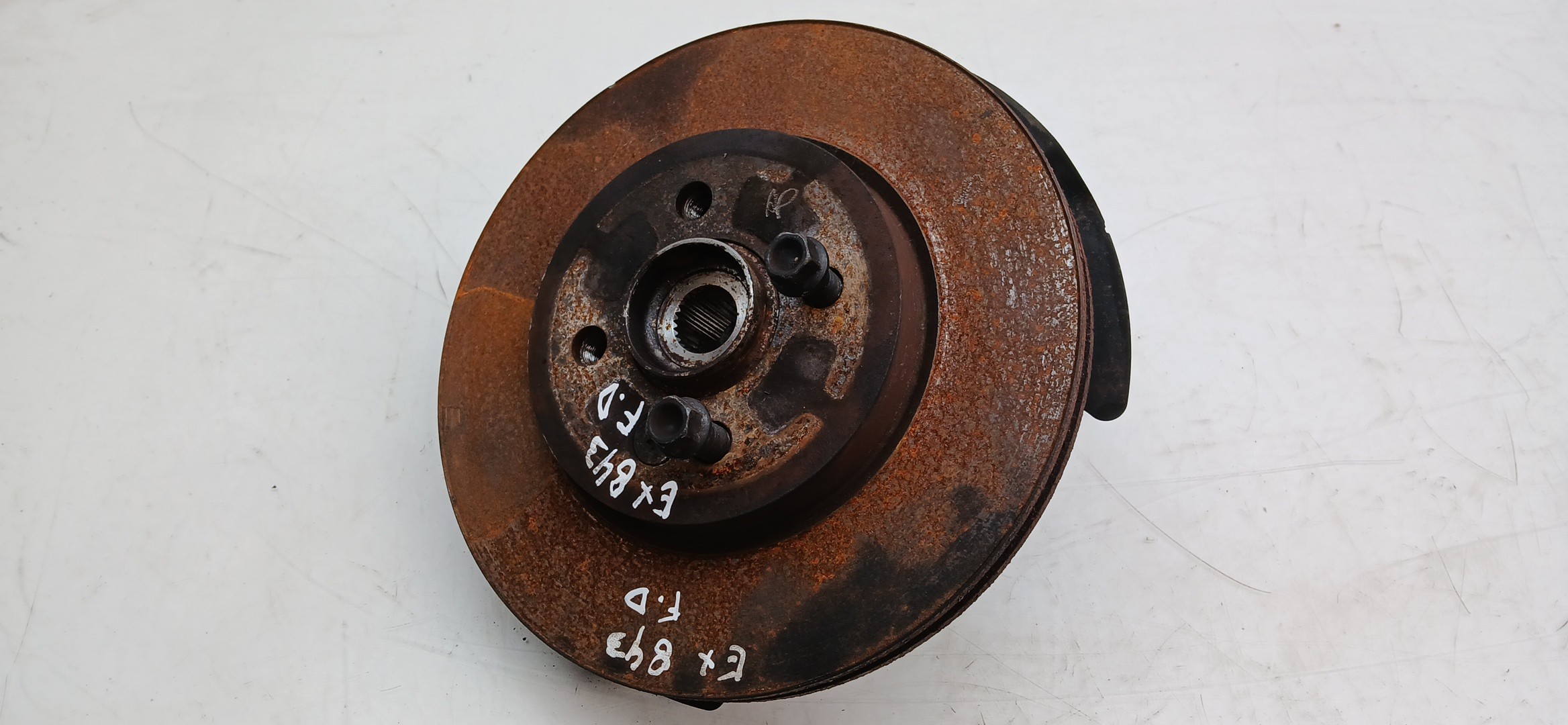 Right front steering knuckle