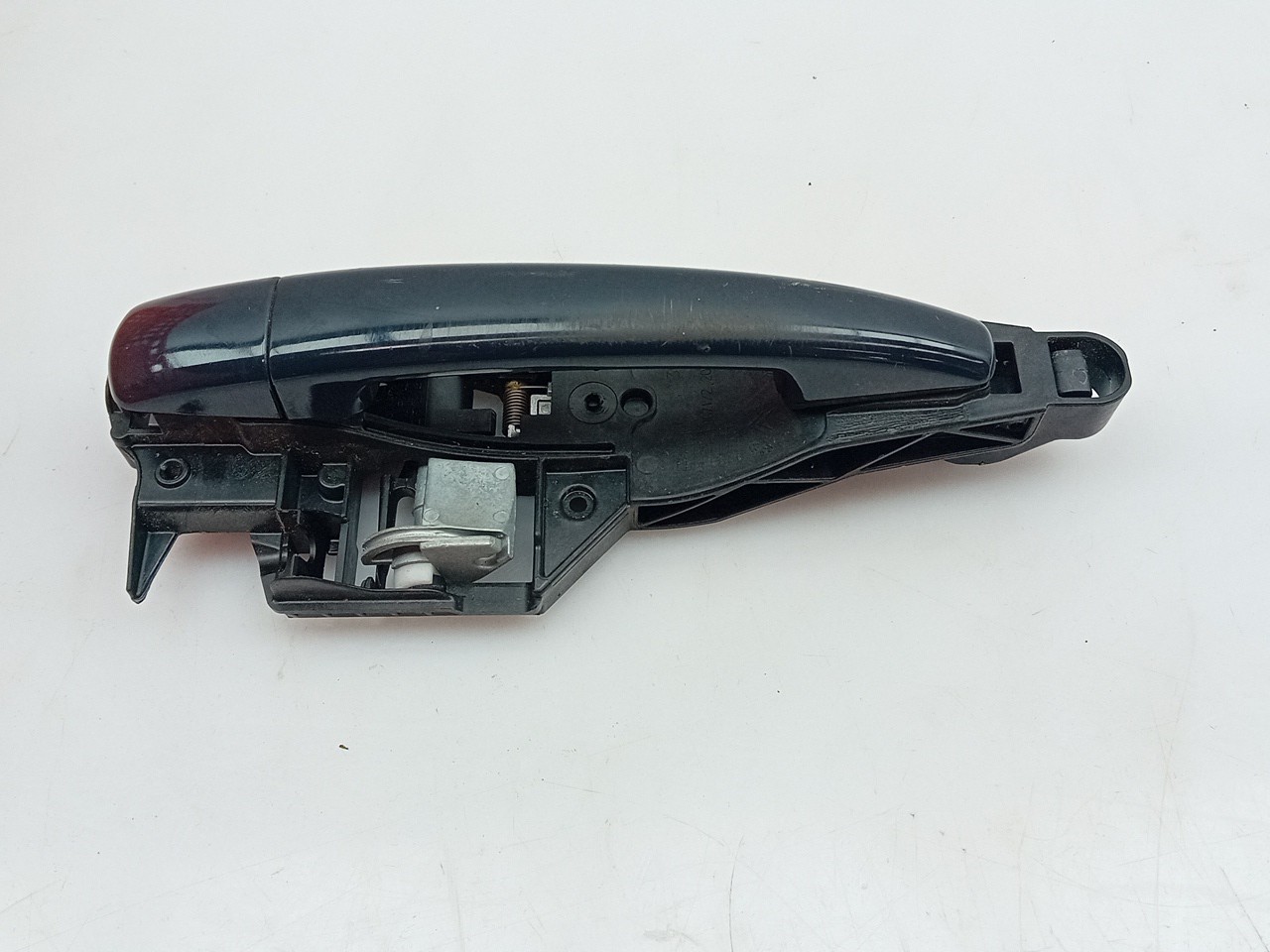 Left rear door handle
