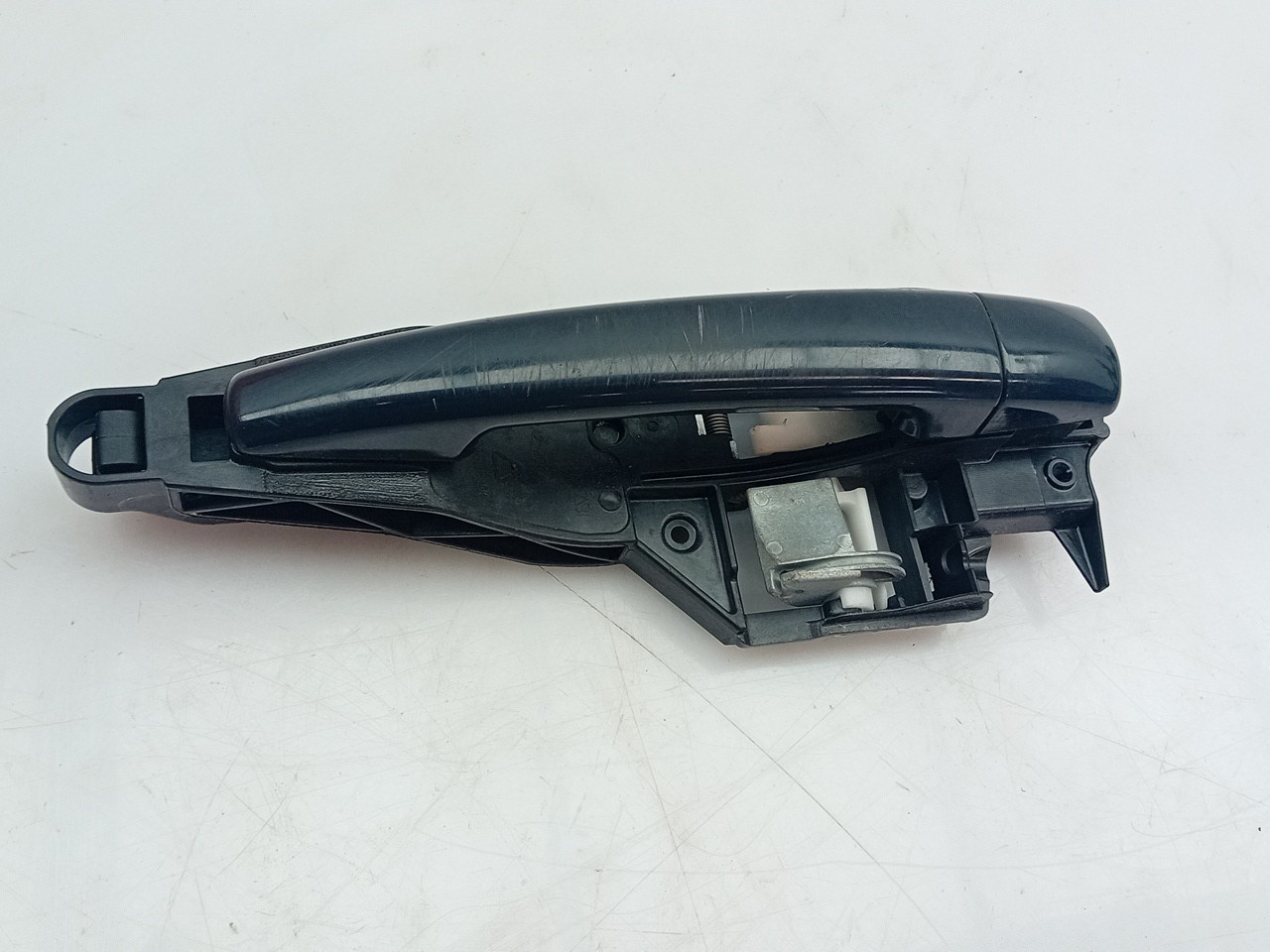 Right rear door handle