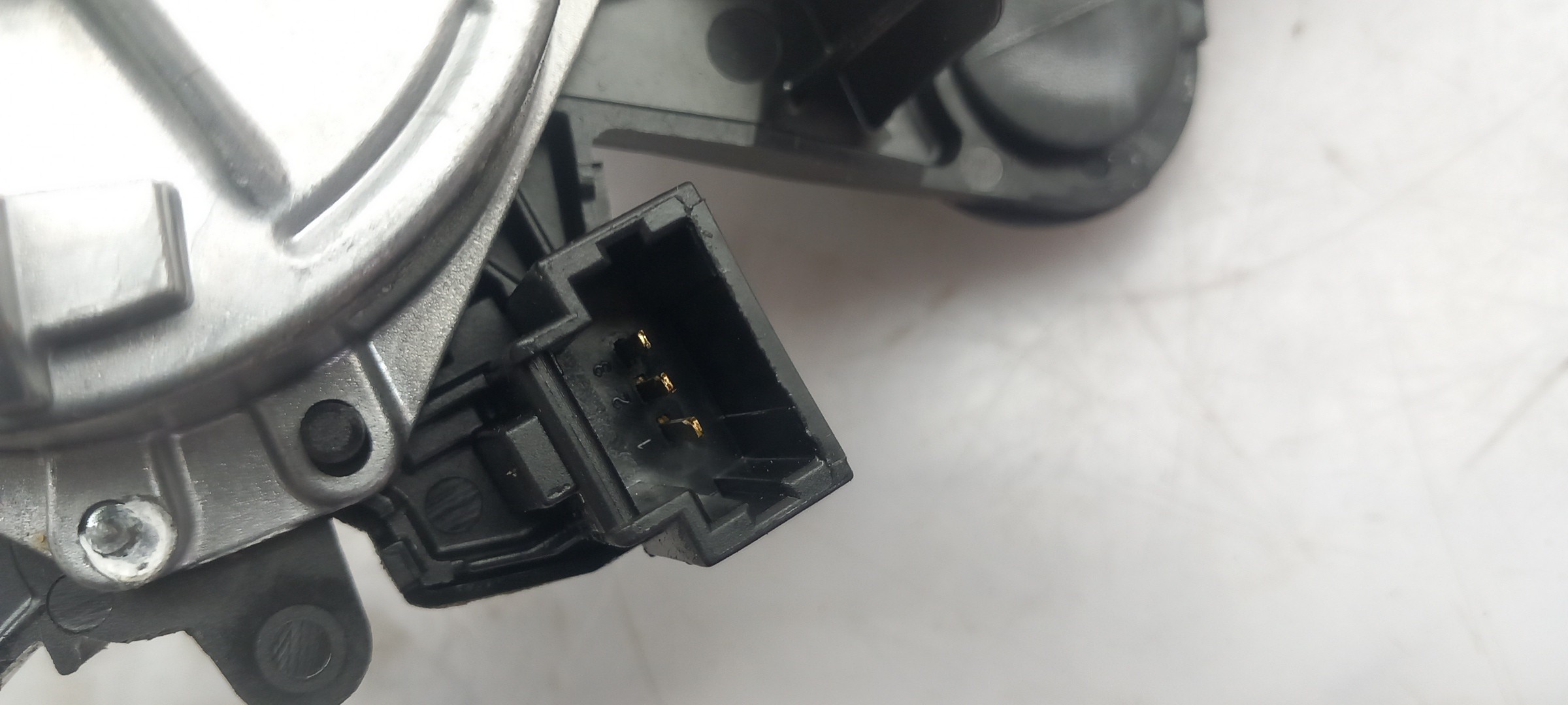 Motor limpiaparabrisas Trasero PEUGEOT 2008 I (CU_) Imagem-2