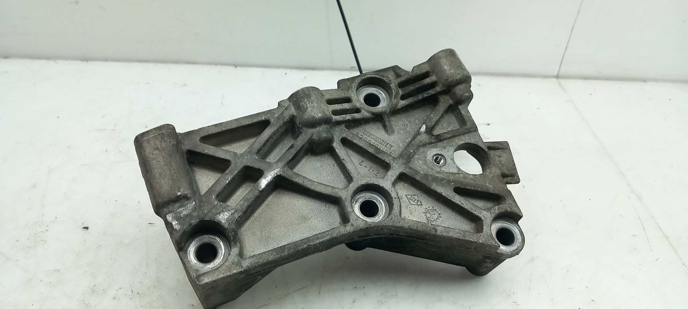 Engine Mount RENAULT Clio II (BB0/1/2_, CB0/1/2_) Imagem-1
