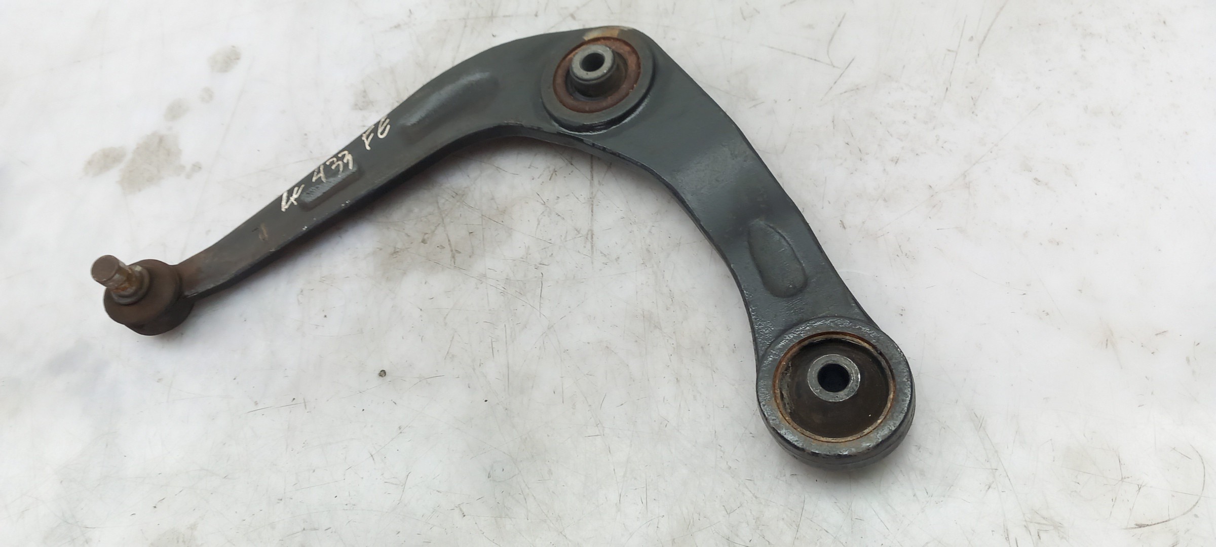 Left front suspension arm PEUGEOT 206 SW (2E/K) Imagem-0