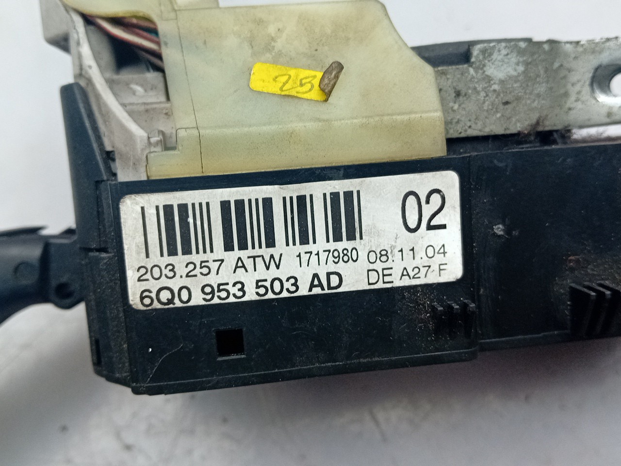 Conjunto / manetes de luzes e limpa vidros VOLKSWAGEN Polo (9N) Imagem-3