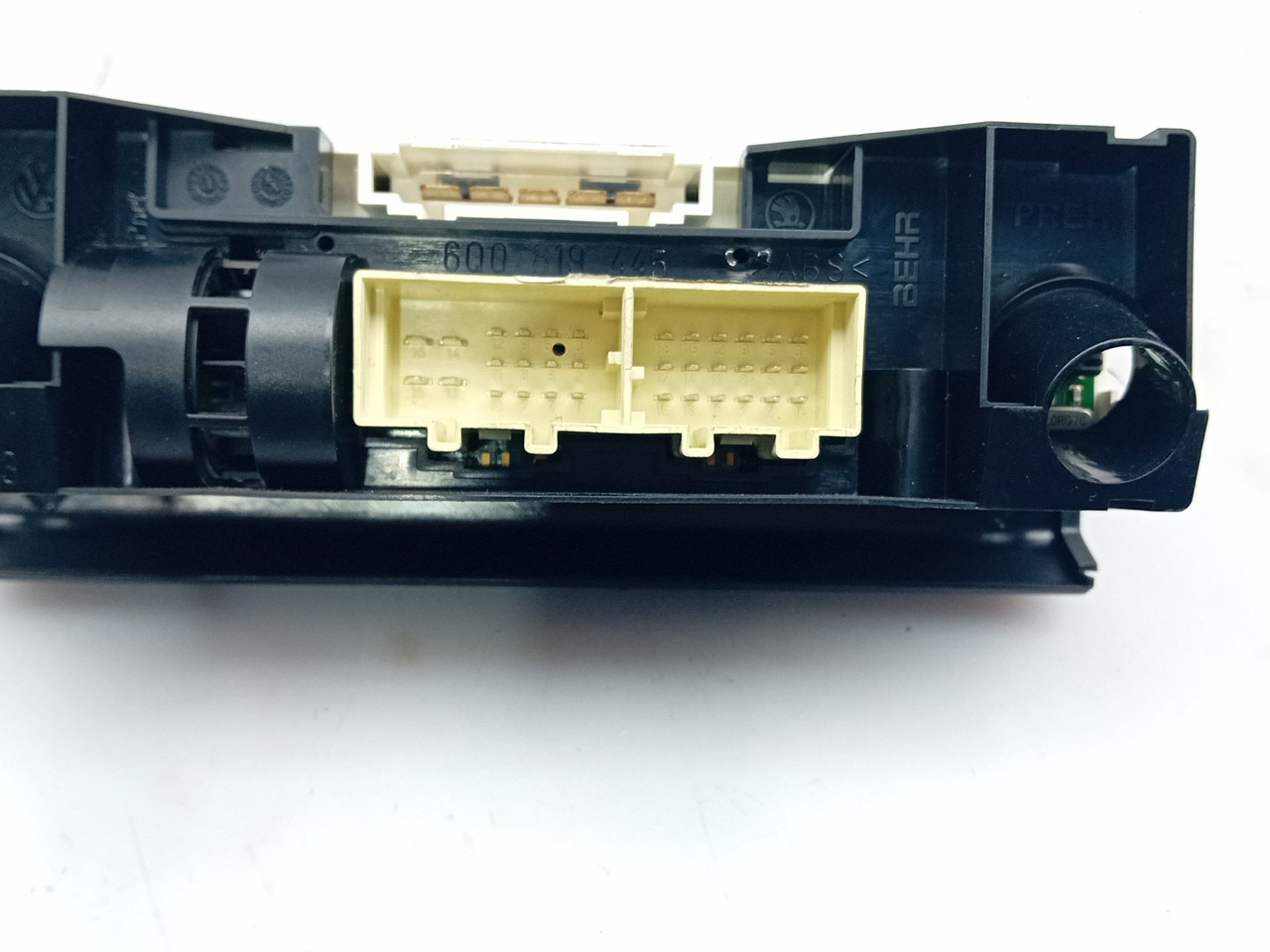 Botón / interruptor de aire acondicionado SKODA Fabia II Hatchback (542, 5J) Imagem-2