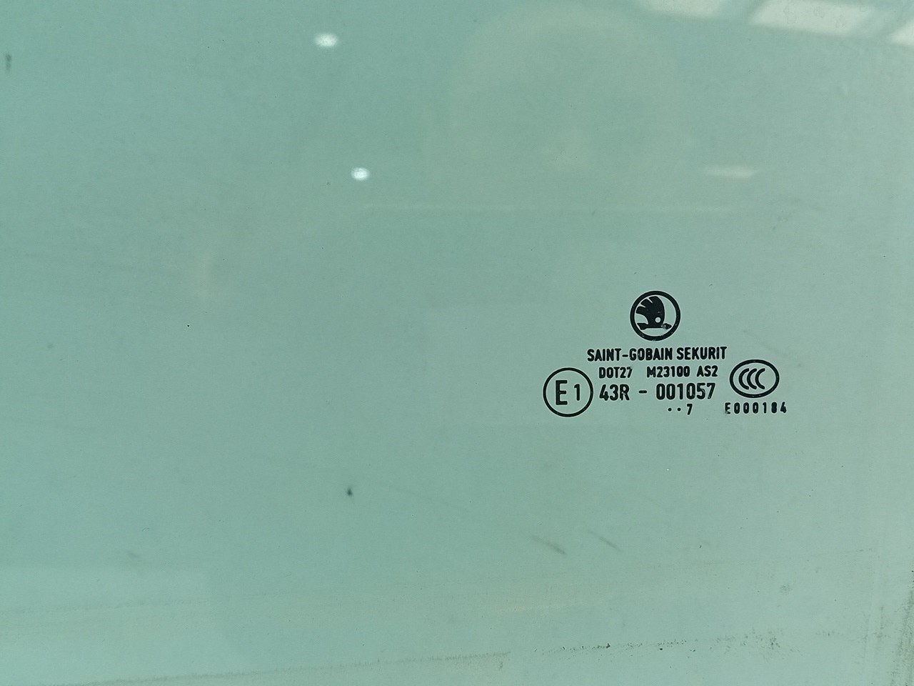 Left rear door glass SKODA Fabia II Hatchback (542, 5J) Imagem-1