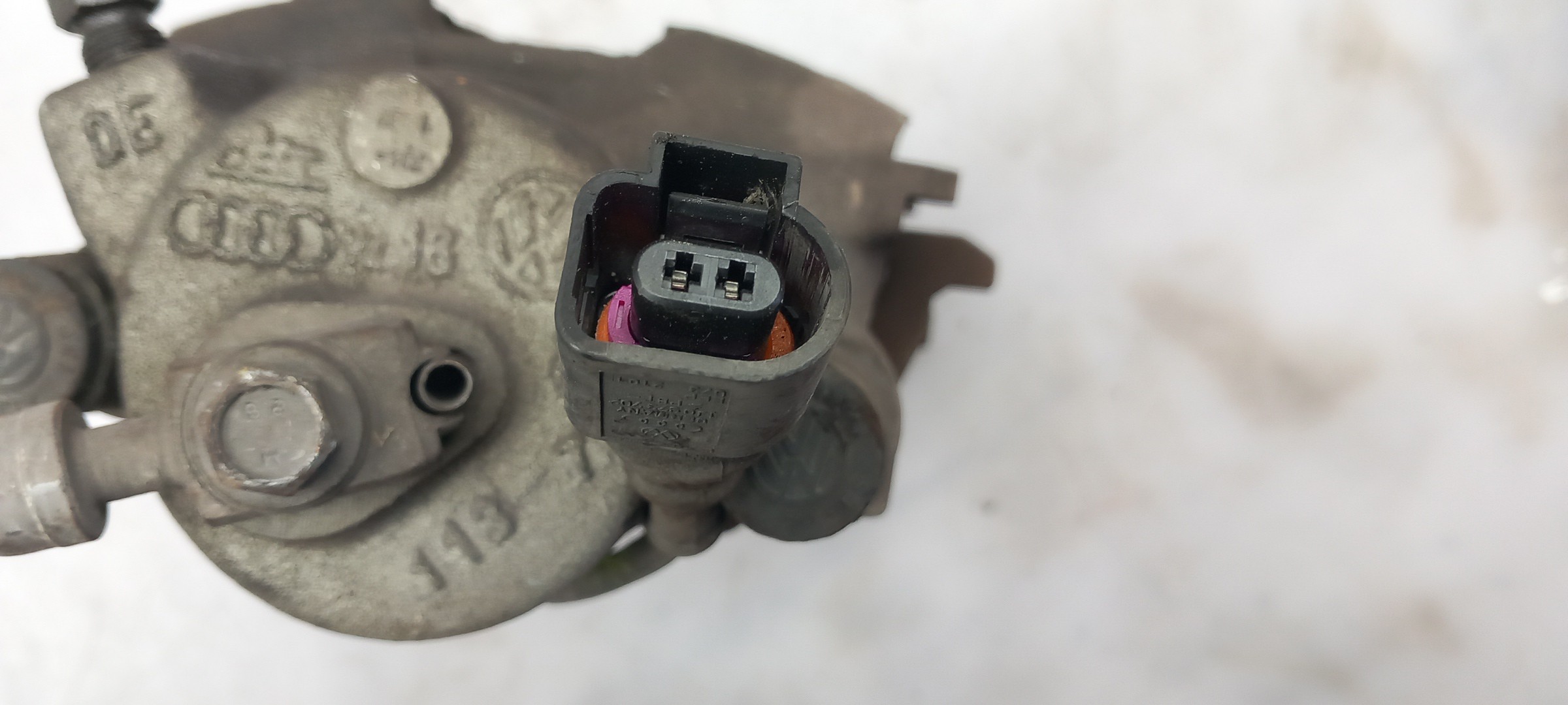 Left front Brake Caliper SKODA Fabia II Hatchback (542, 5J) Imagem-3