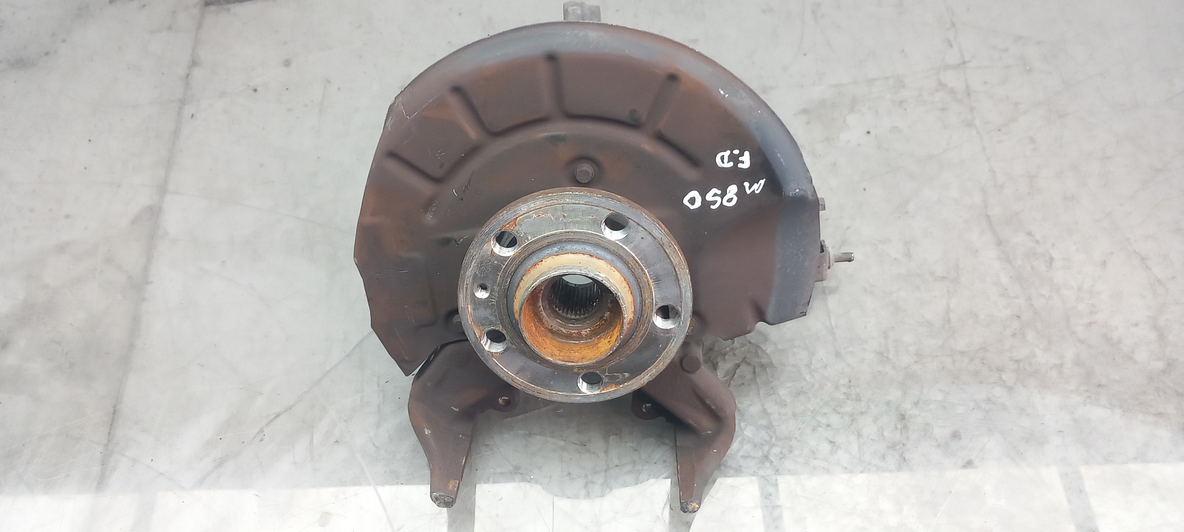Manga de eixo frente direita SKODA Fabia II Hatchback (542, 5J) Imagem-1