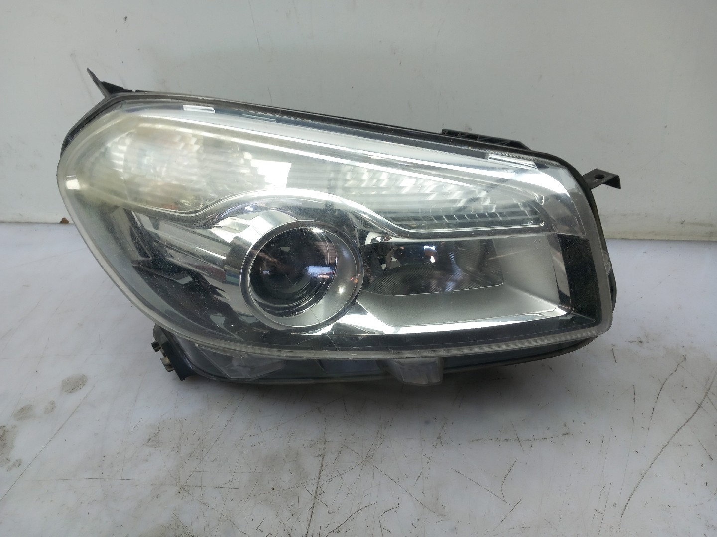Faro anteriore destro NISSAN Qashqai/Qashqai+2 I (J10, JJ10) Imagem-0