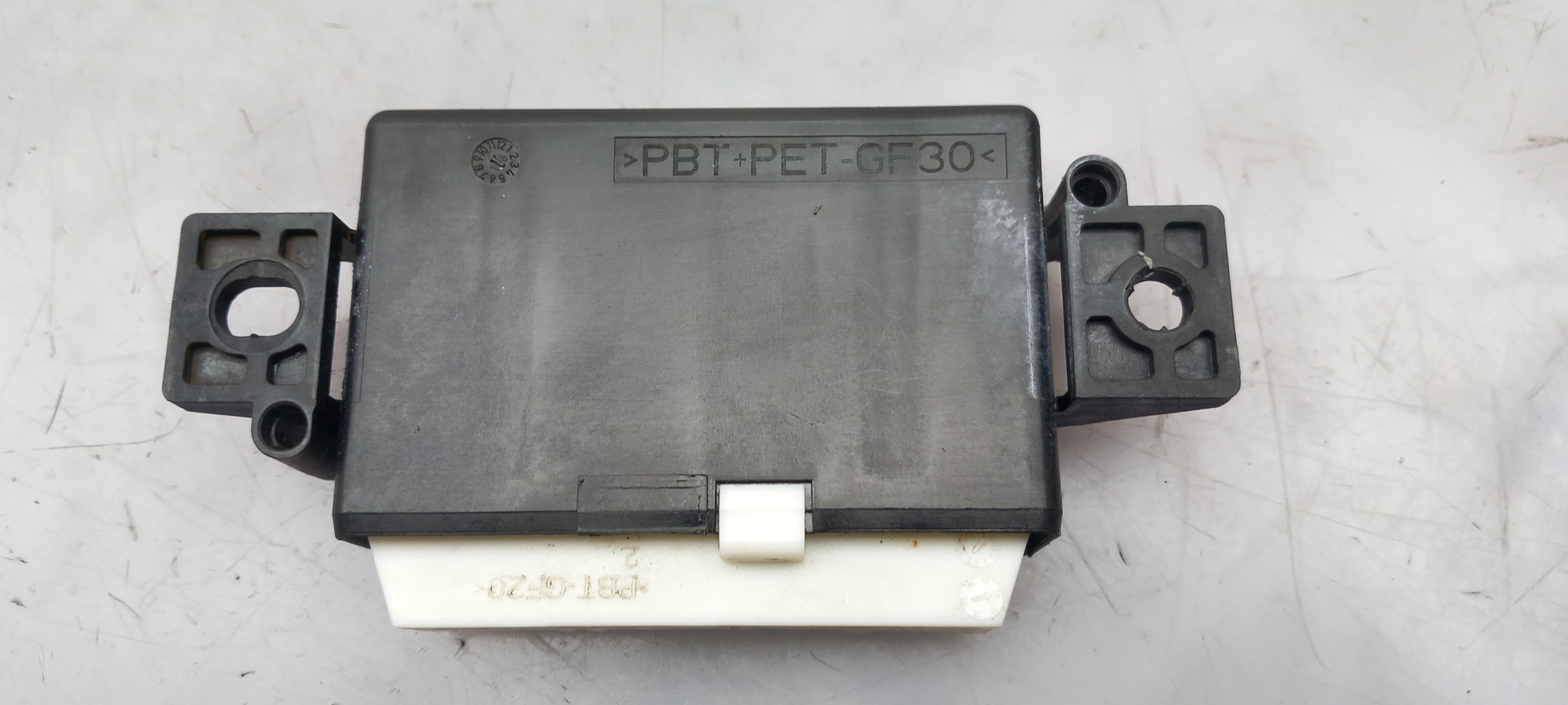 Module générique RENAULT Megane IV (B9A/M_) Imagem-1