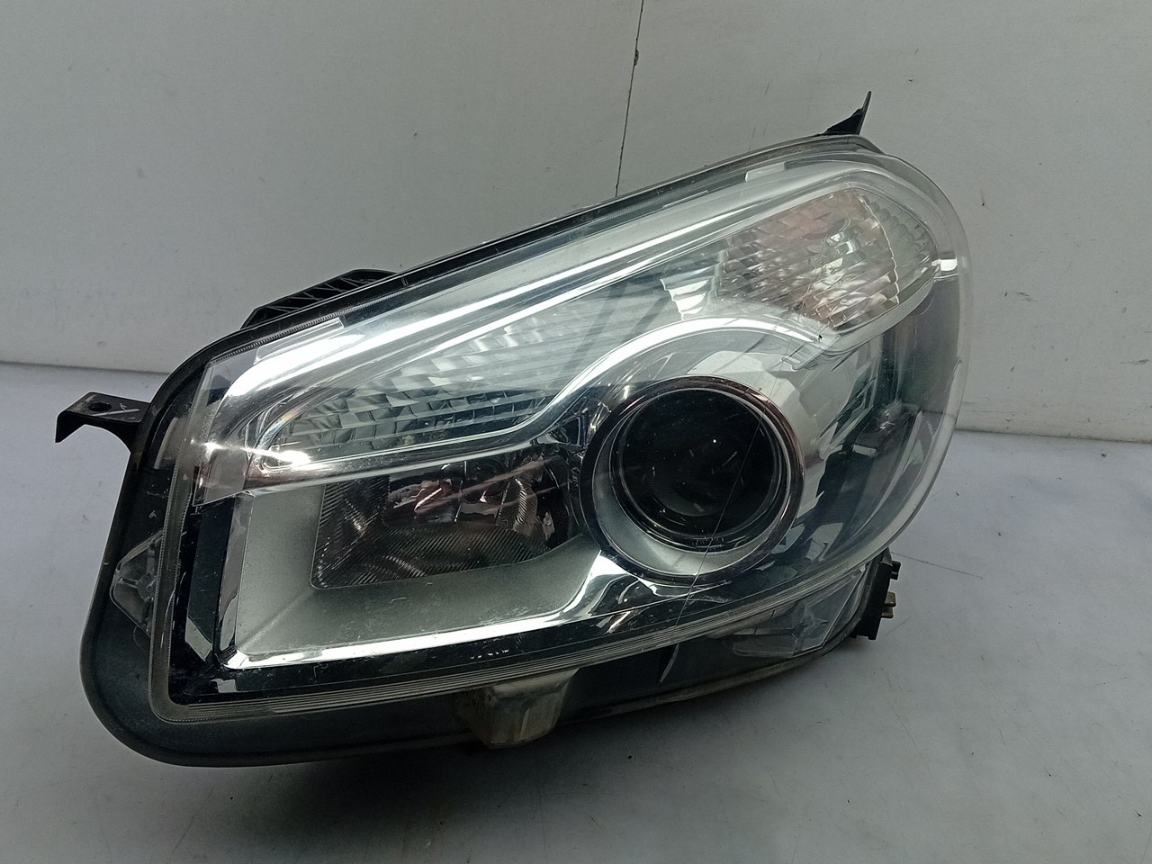 Ótica / farol esquerda NISSAN Qashqai/Qashqai+2 I (J10, JJ10) Imagem-1