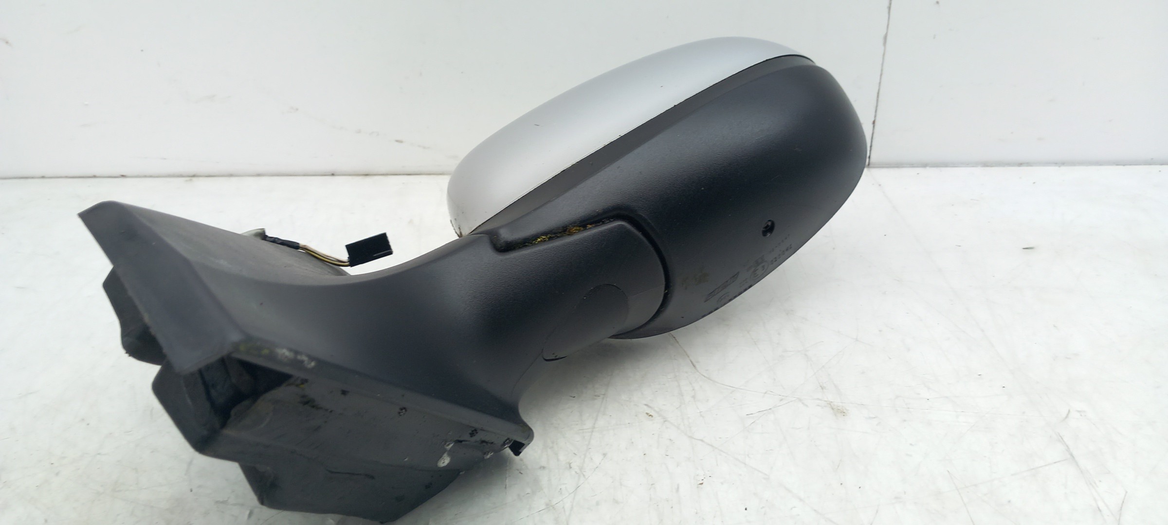 Retrovisore sinistro