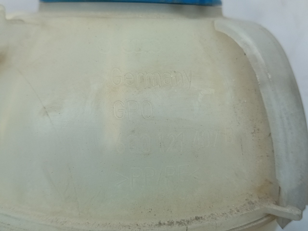 Coolant reservoir VOLKSWAGEN Polo (6R, 6C) Imagem-3