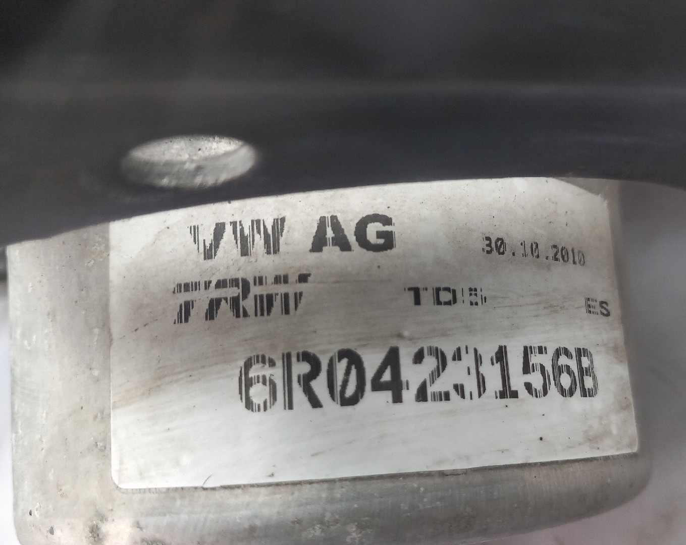 Steering pump VOLKSWAGEN Polo (6R, 6C) Imagem-3