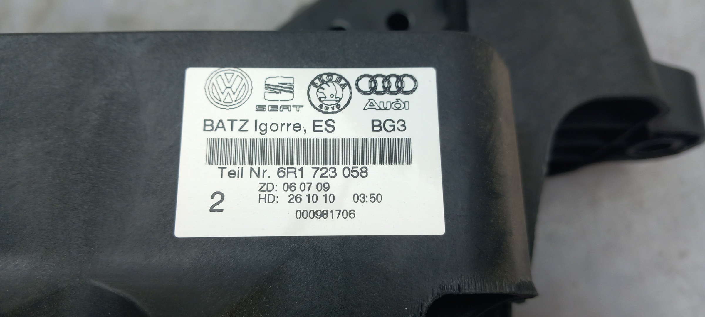 Pedal do travão VOLKSWAGEN Polo (6R, 6C) Imagem-4