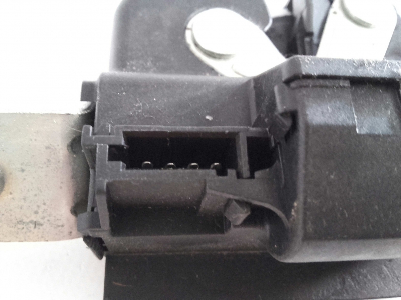 Serrure / verrou coffre FIAT Bravo II (198_) Imagem-2