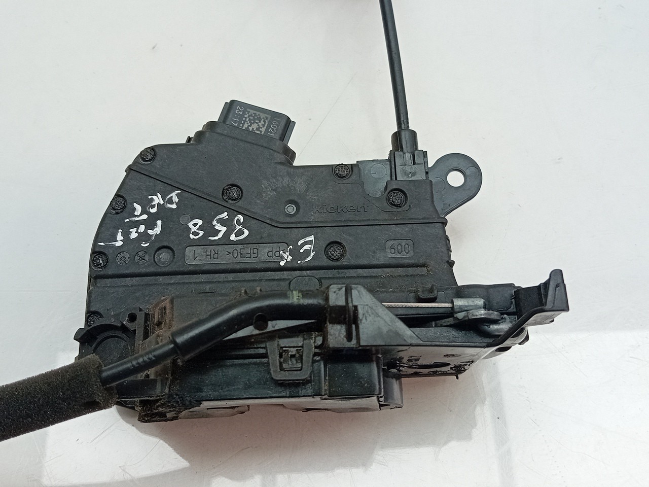 Serrure Avant Droite RENAULT Twingo III (BCM_) Imagem-1