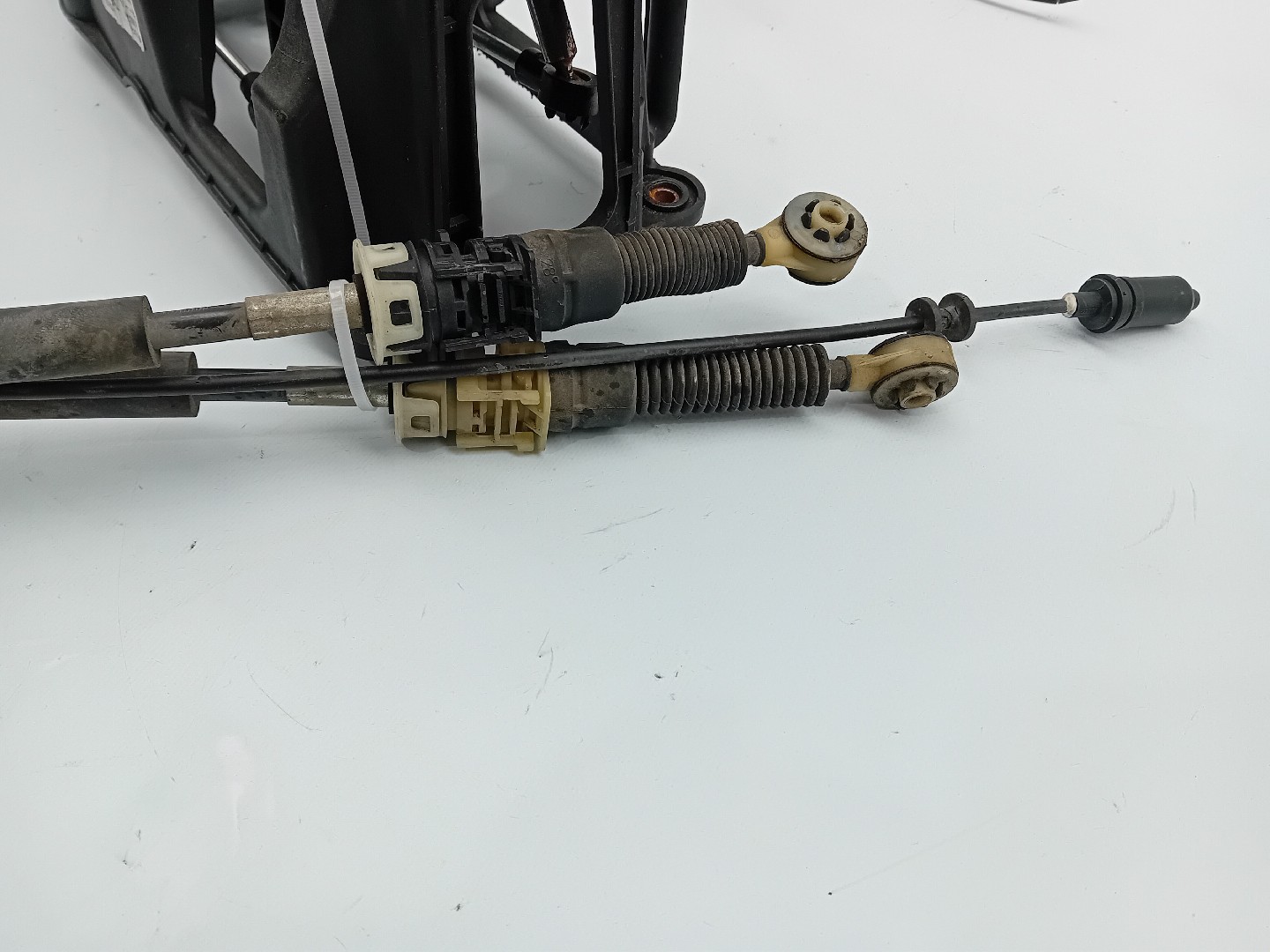 Gear selector RENAULT Twingo III (BCM_) Imagem-2