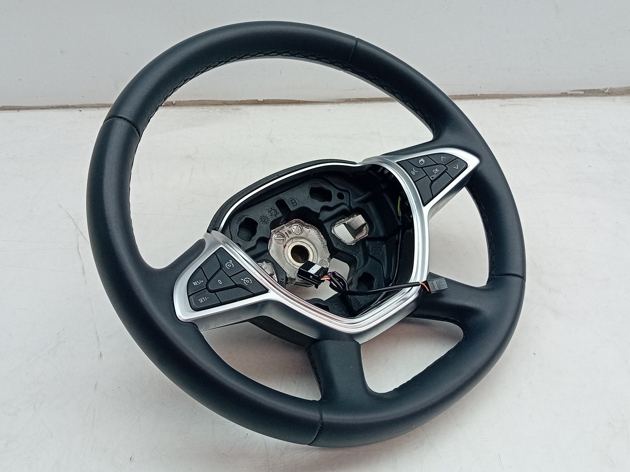 Volante de direção DACIA Sandero III Imagem-2