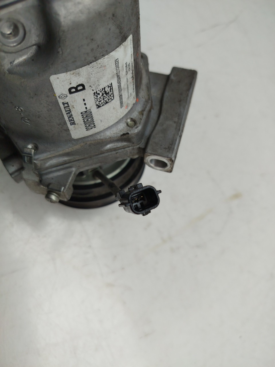 AC compressor DACIA Sandero III Imagem-3