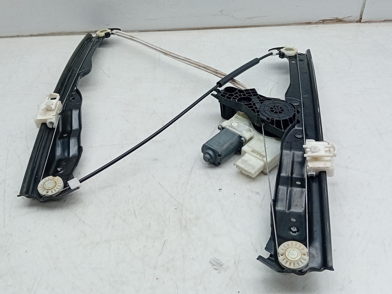 Right front window regulator PEUGEOT 308 SW II Van (LC_) Imagem-1